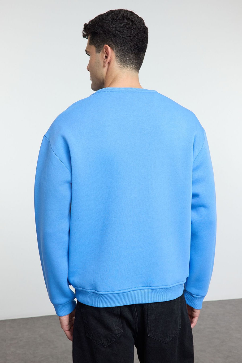 Mavi Unisex Oversize/Genis Kesim Nak?sl? Ici Polarl? Sweatshirt TMNAW25SW00015 - Trendyolmilla фото 5