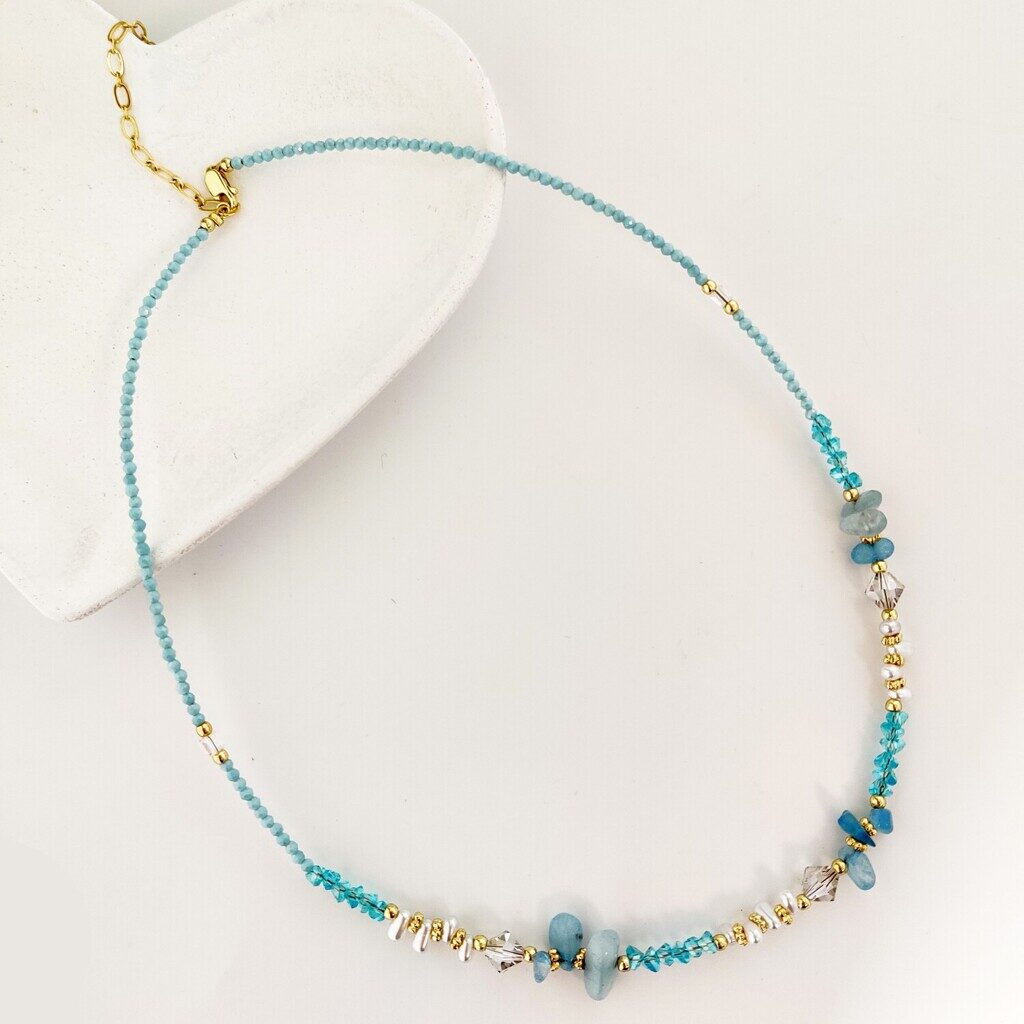 Бусы из натуральных камней и кристаллов