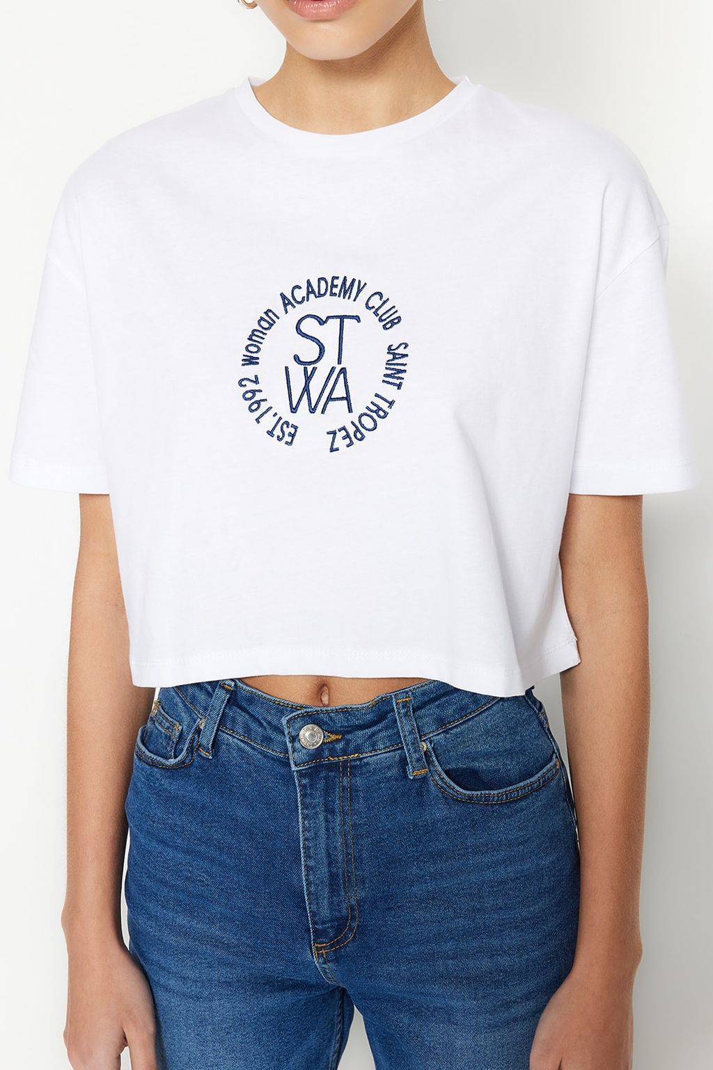 TRENDYOLMILLA Lacivert %100 Pamuk Nak?sl? Relaxed/Rahat Kal?p Crop Bisiklet Yaka Orme T-Shirt TWOSS23TS00229  фото 8