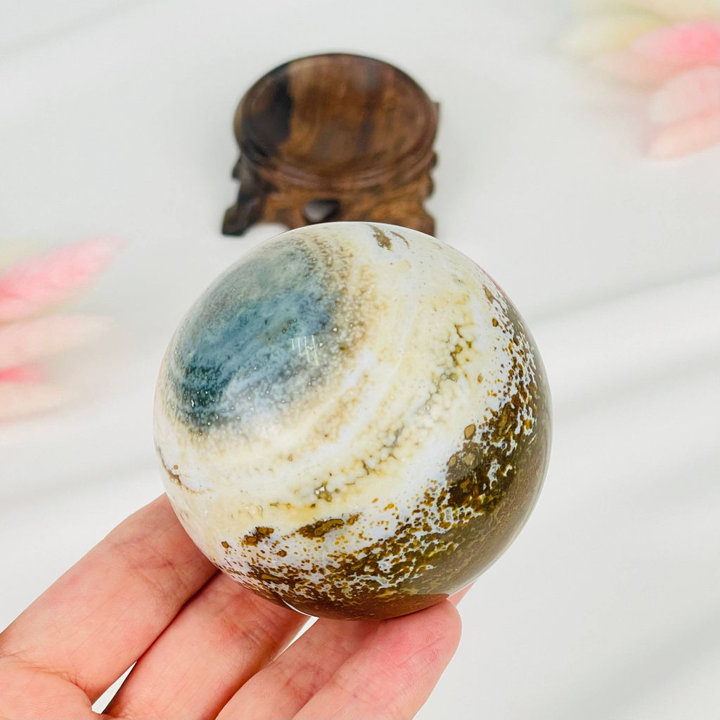 Шар из океанической Яшмы