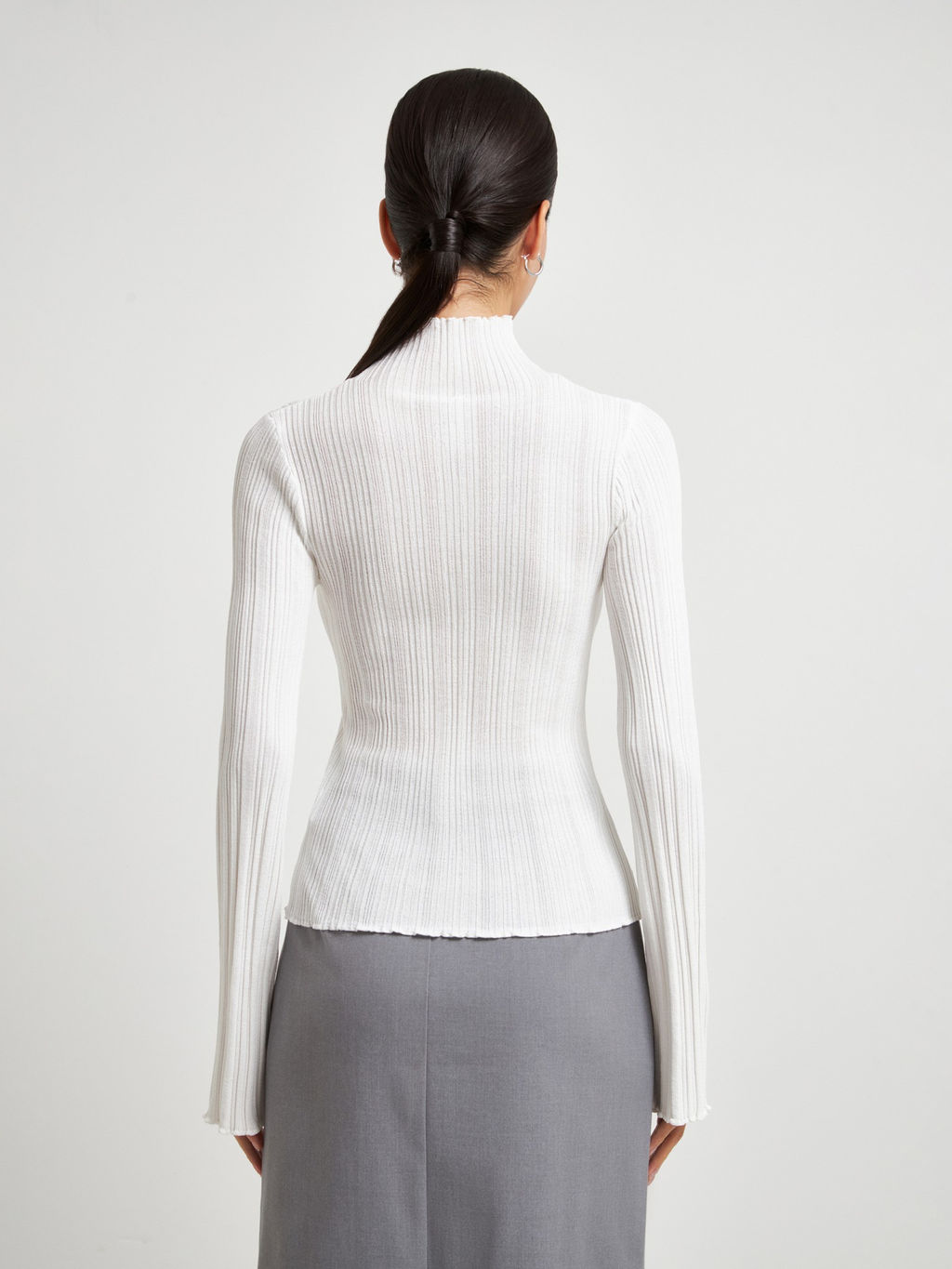 10200310392 Джемпер жен. Giotto молочный - Concept club фото 4