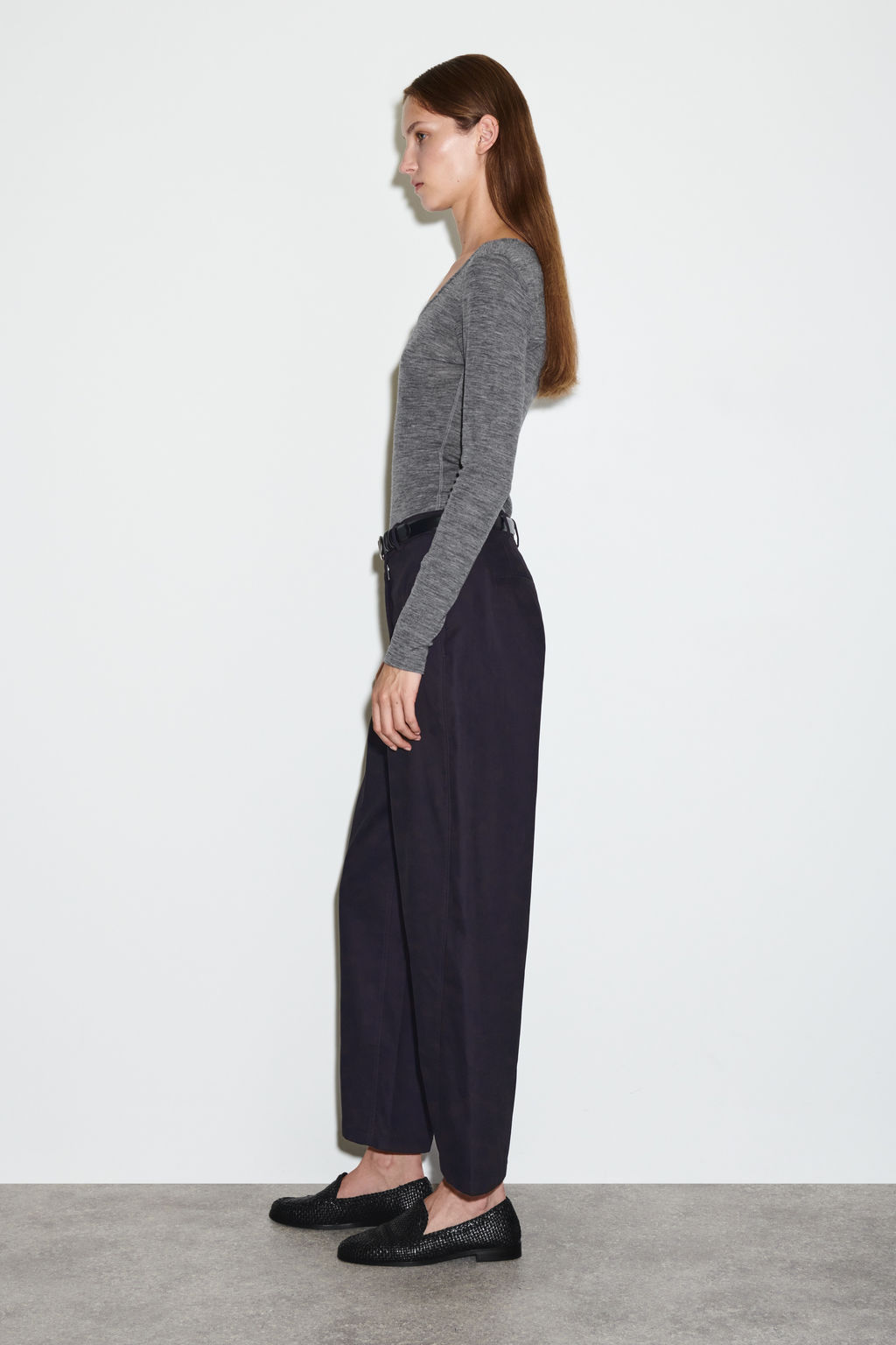 CHINOS DE ALGOD?N BARREL LEG - H&m фото 6