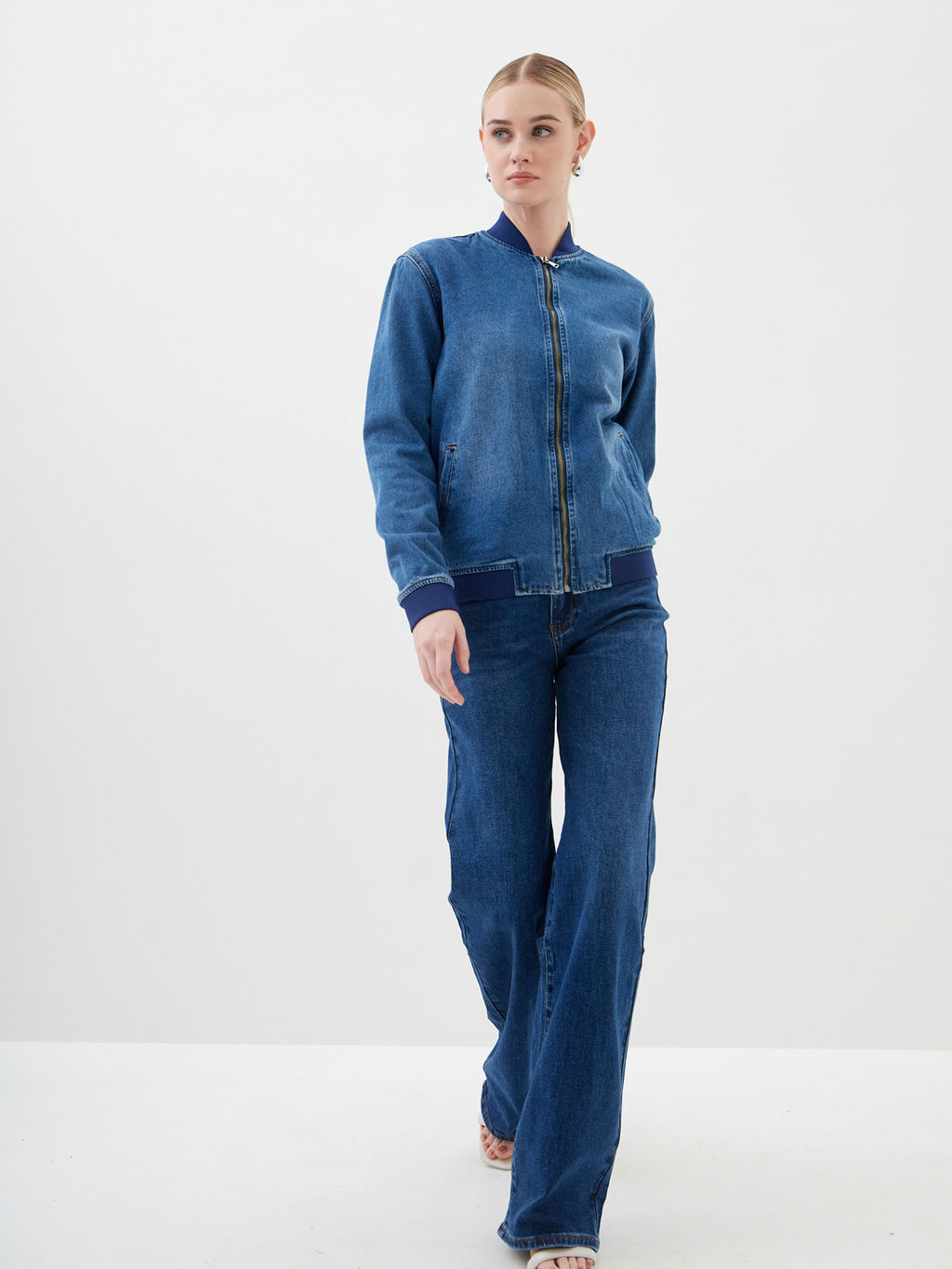 Женский Бомбер - Mossmore фото 16