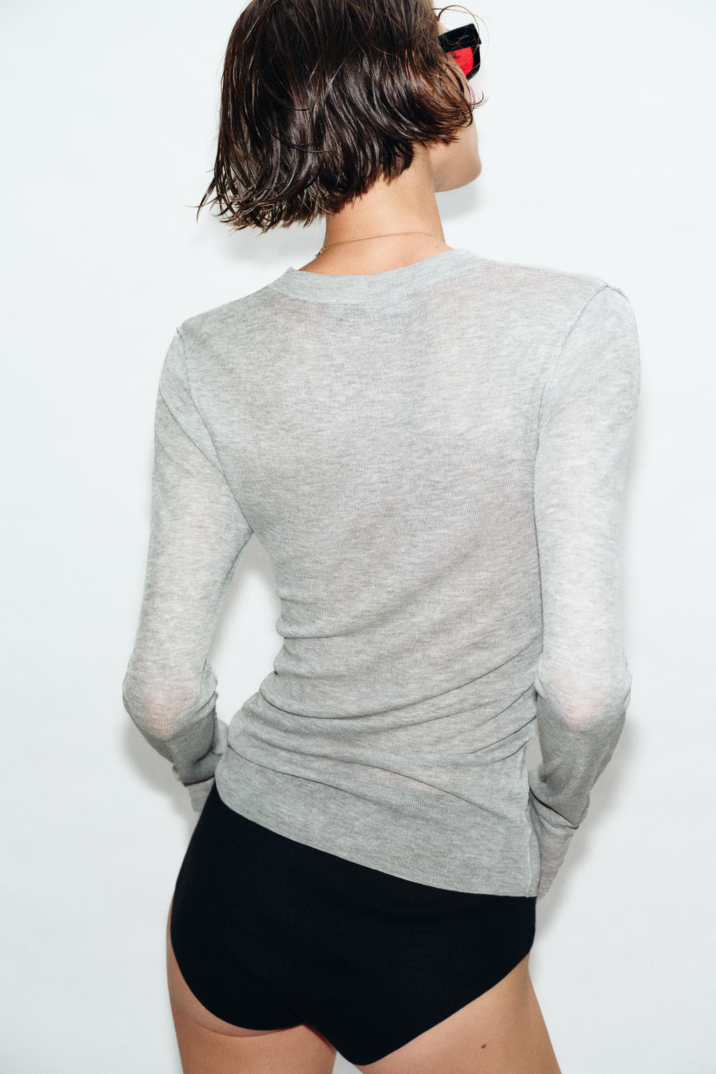 TOP PUNTO SEMITRANSPARENTE / Gris vigor? - Zara фото 3