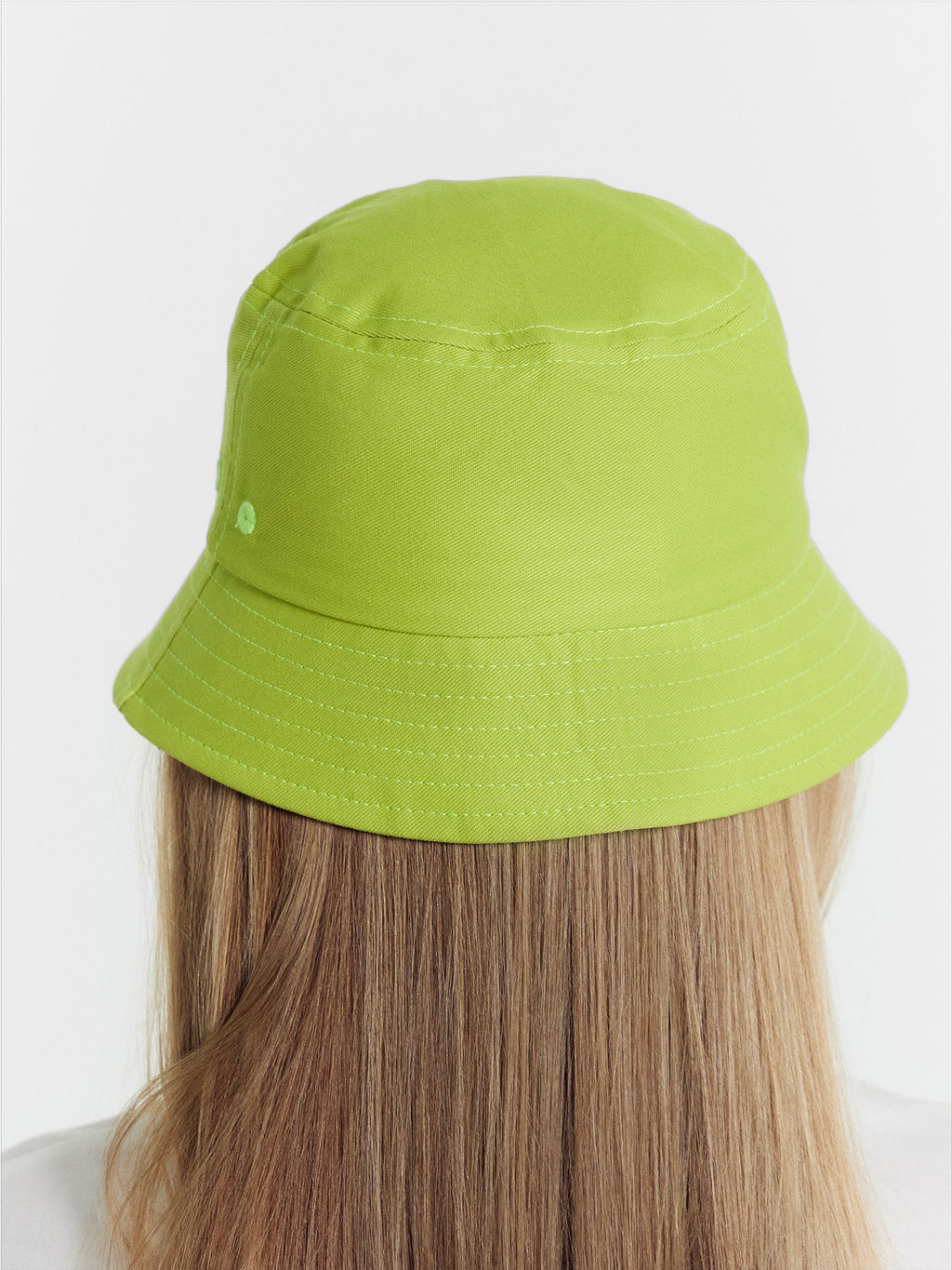 Панама детская для девочек в лаймово-желтом цвете - Mark formelle фото 4