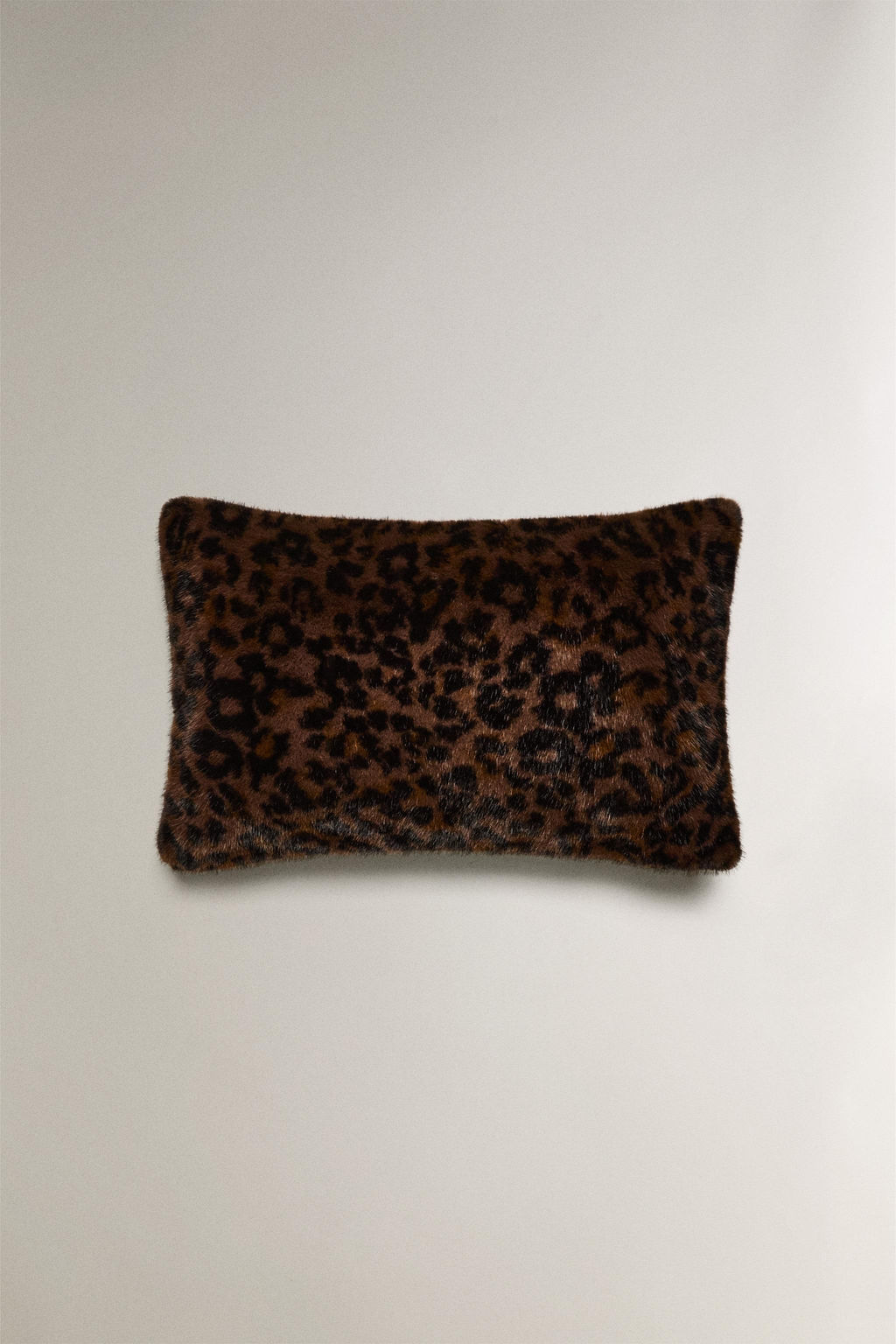 ANIMAL PRINT FAUX FUR CUSHION COVER