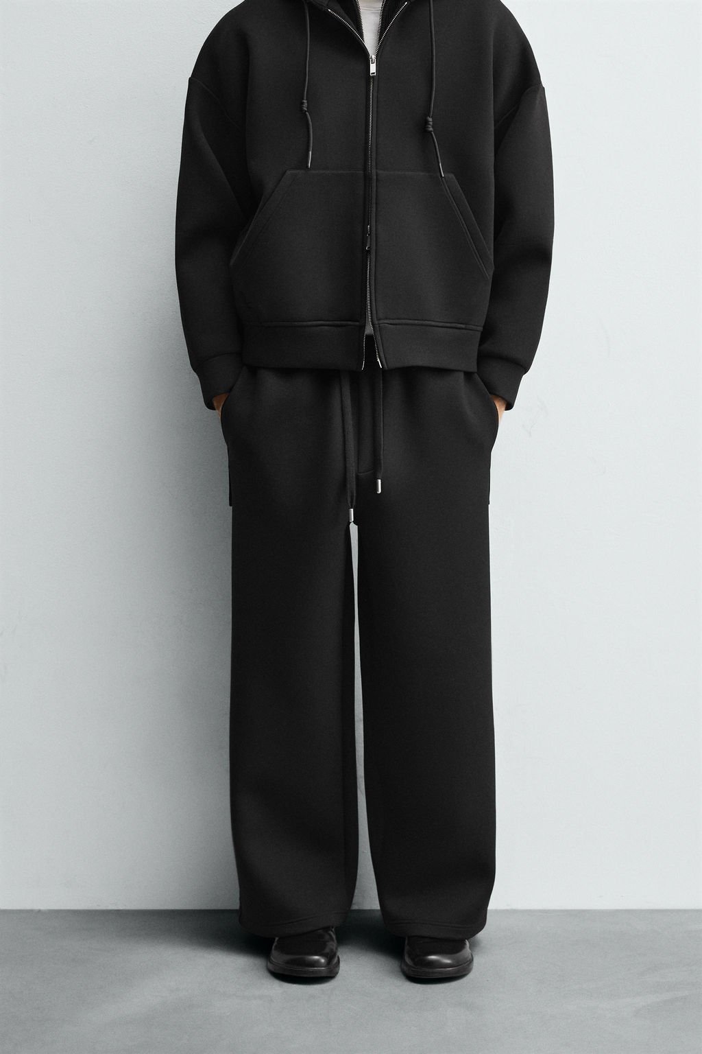PANTAL?N JOGGER T?CNICO WIDE FIT / Negro - Zara фото 2