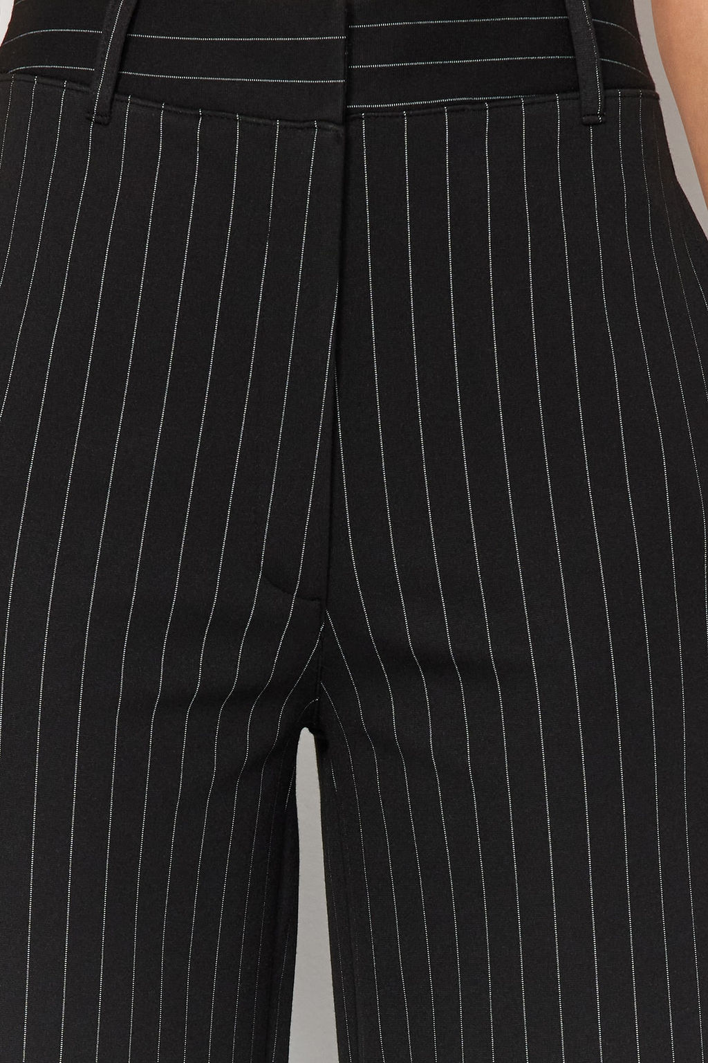 Siyah Cizgili Straight Fit Yuksek Bel Orme Pantolon TWOAW24PL00222 - Trendyolmilla фото 4