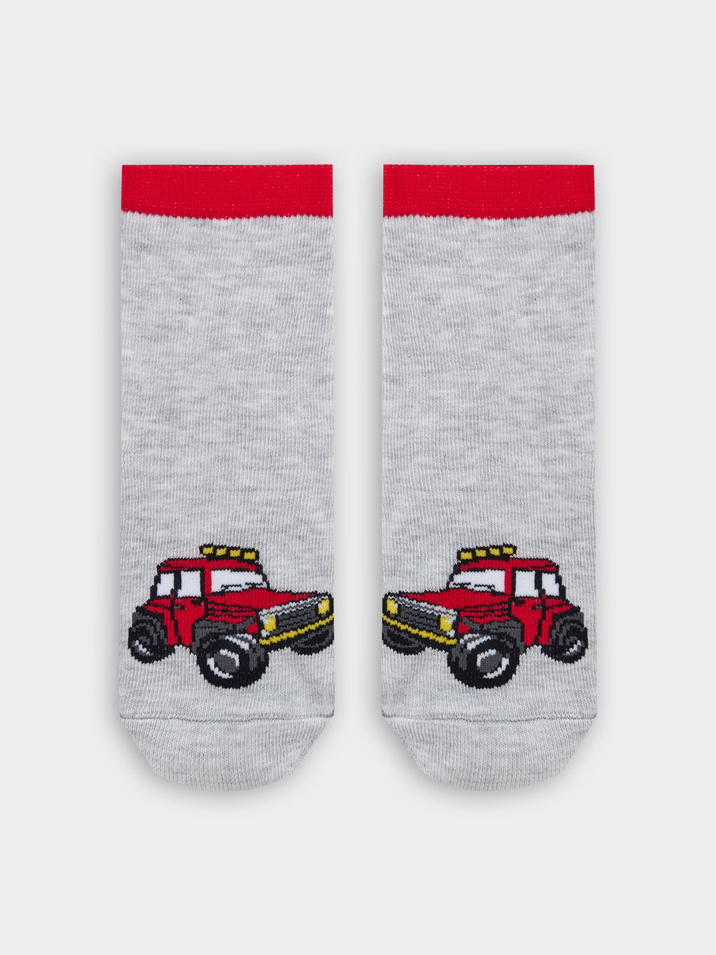 Цена за 5 пар! Носки детские светло-серые с рисунком в виде джипа