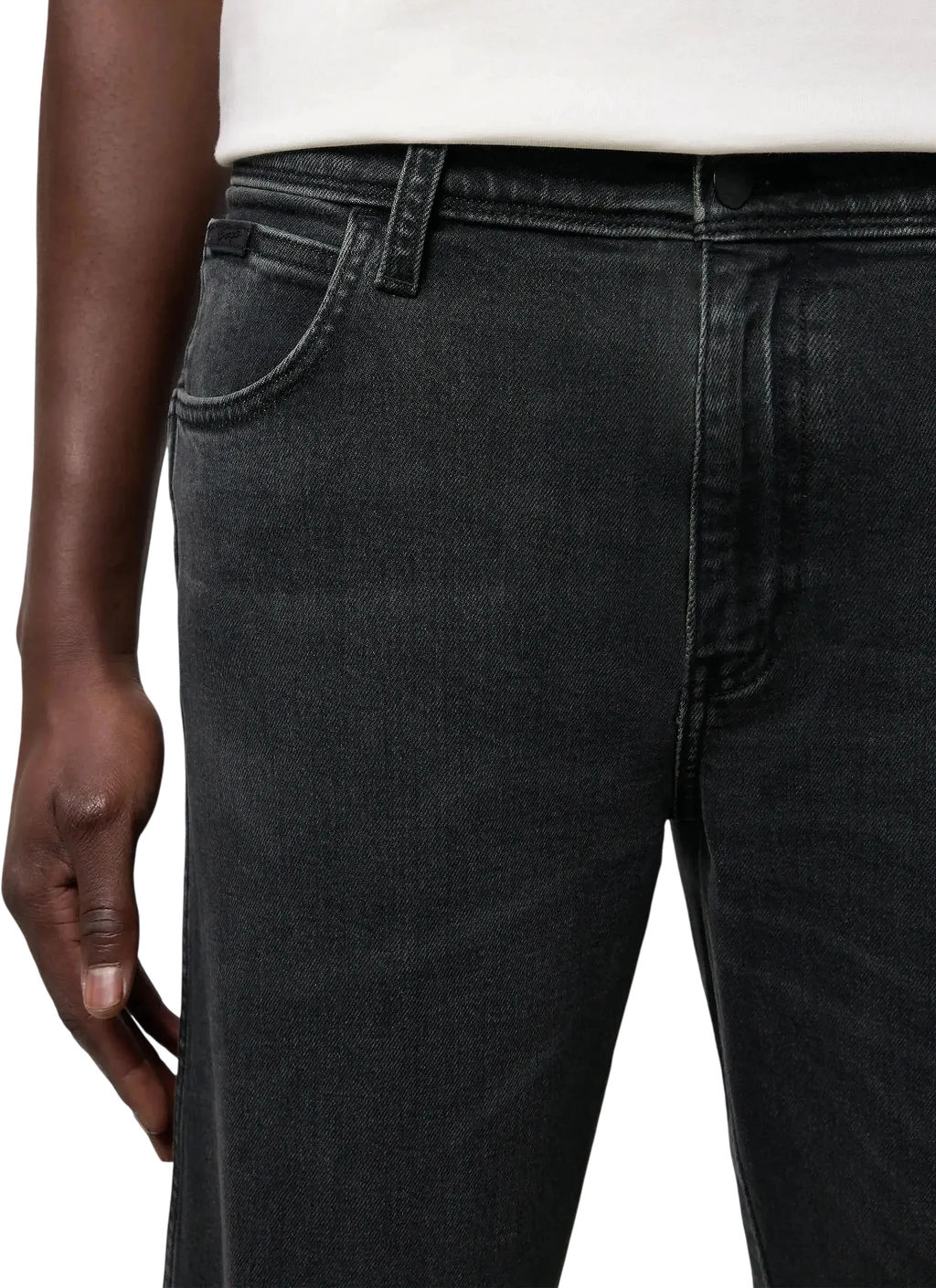 Джинсы мужские