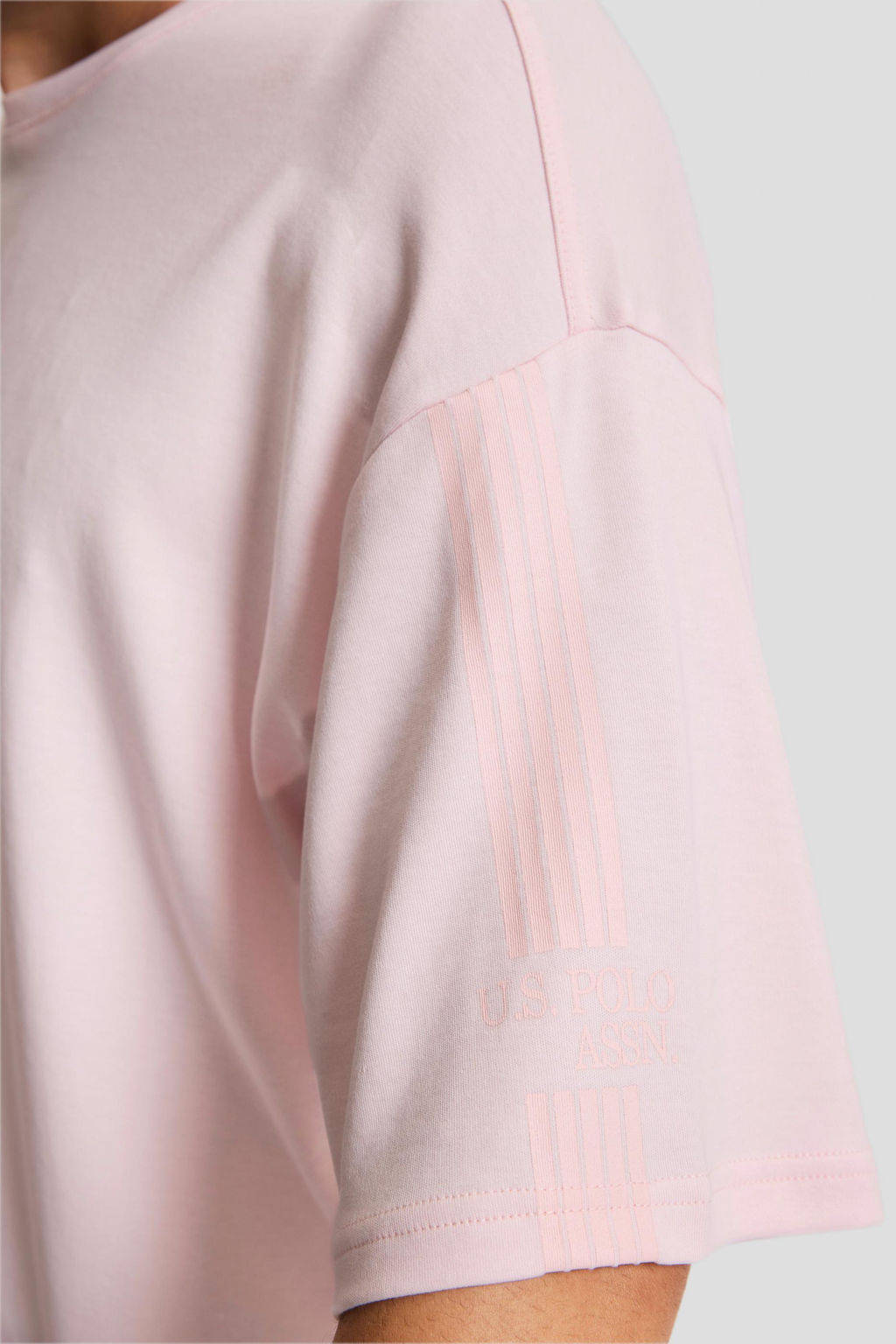 Erkek A__k Pembe Comfort Fit Bisiklet Yaka Ti__rt
