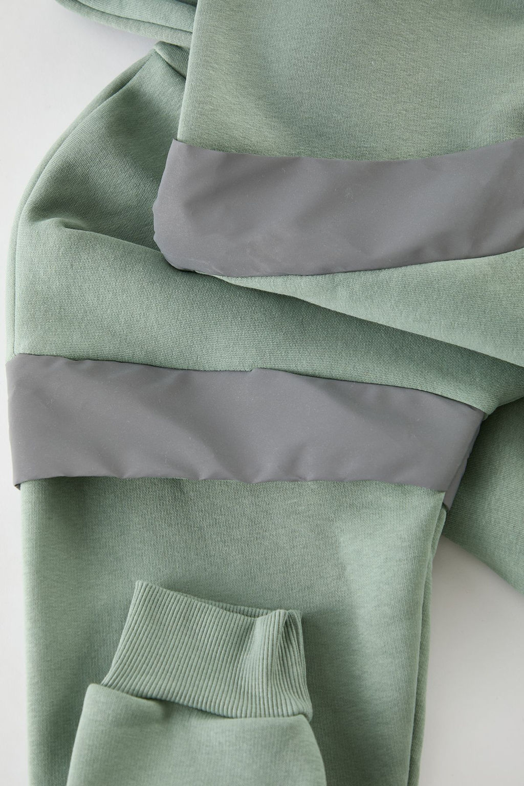 Mint Oversize/Genis Kesim Kapusonlu Reflektor Detayl? Ici Polarl? Sweatshirt TMNSS20SW0205