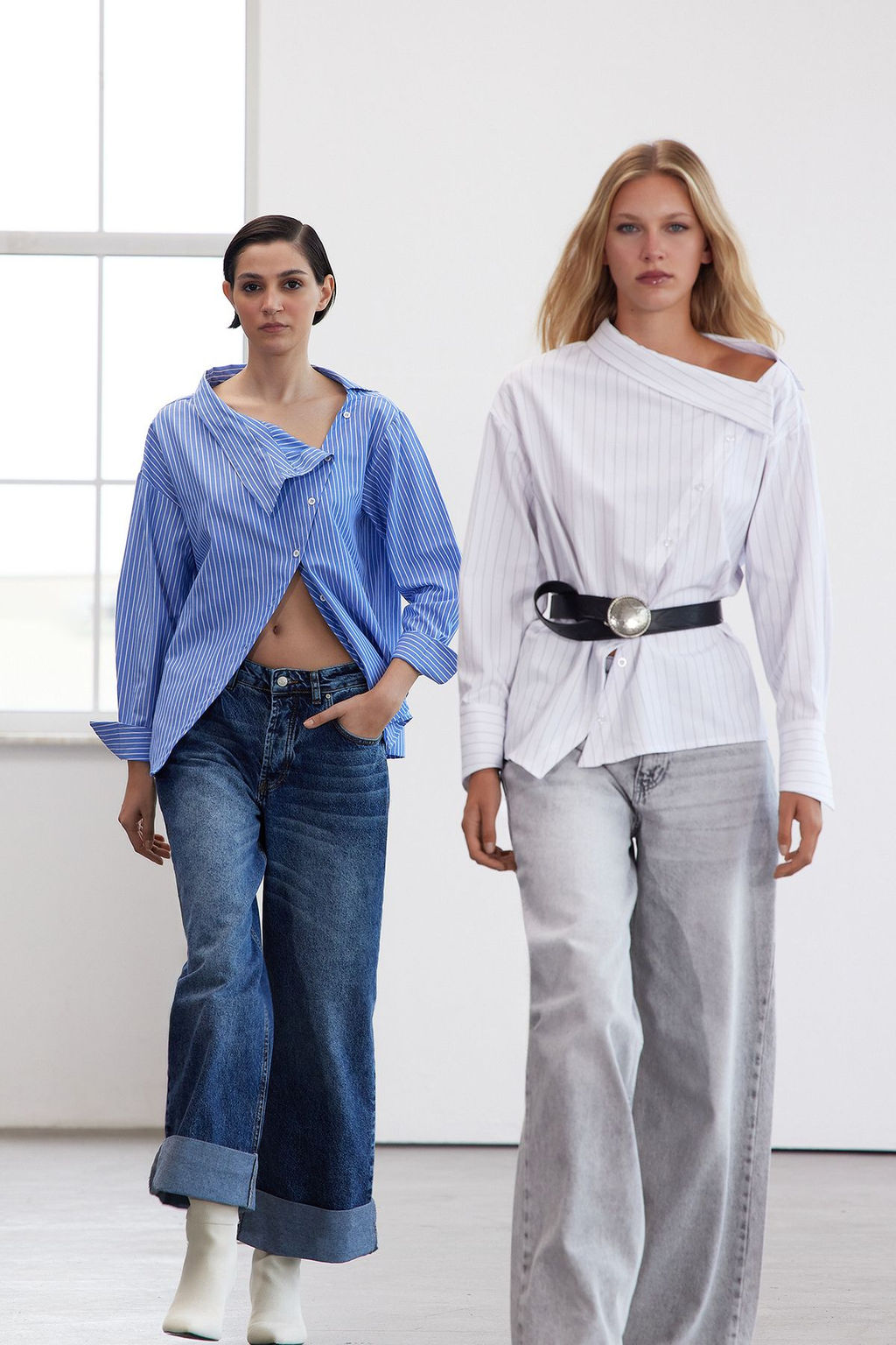 Limited Edition Pembe Yaka Detayl? Cizgili Dokuma Gomlek TWOAW25GO00065