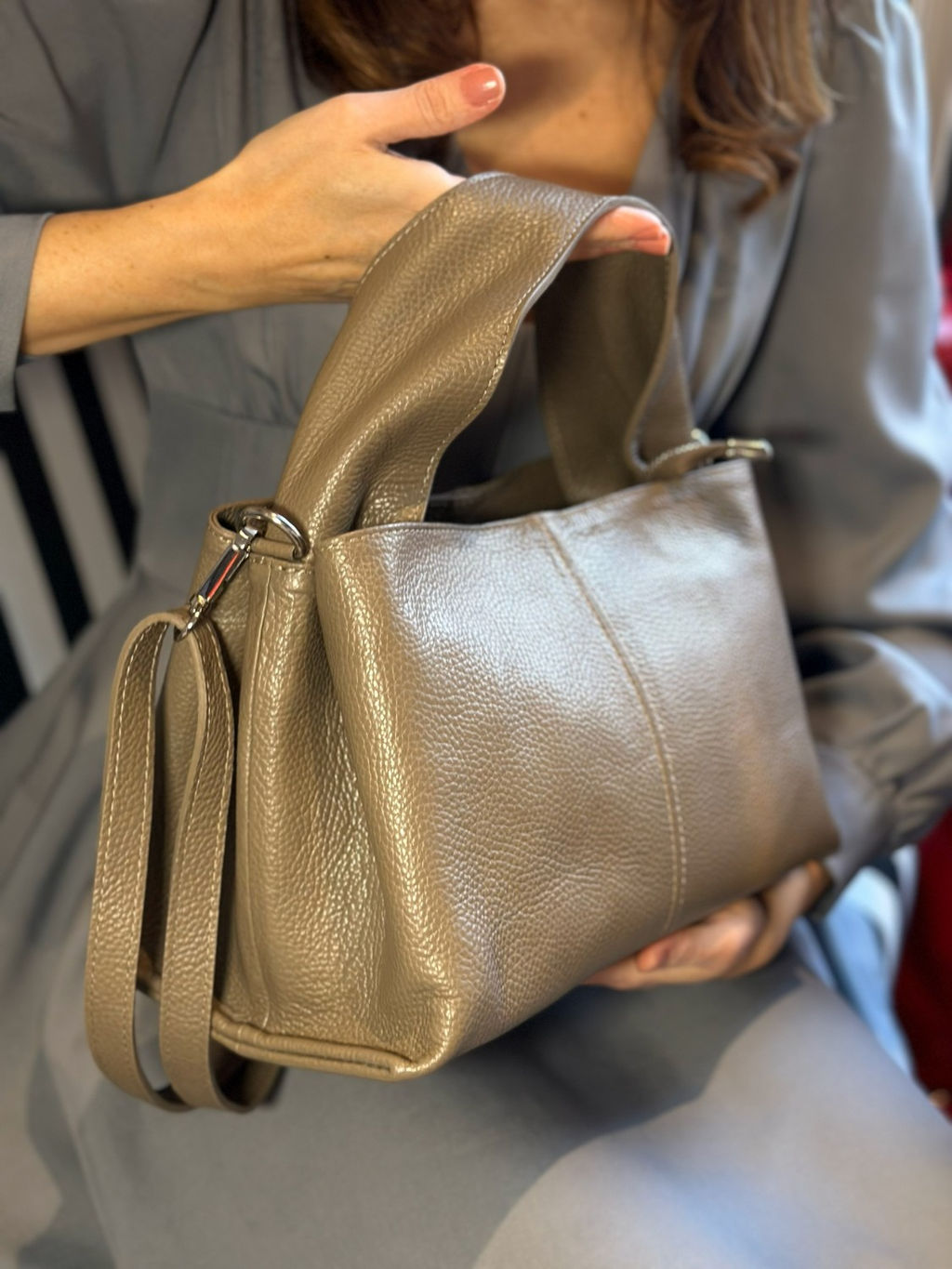 Сумка женская из телячьей кожи