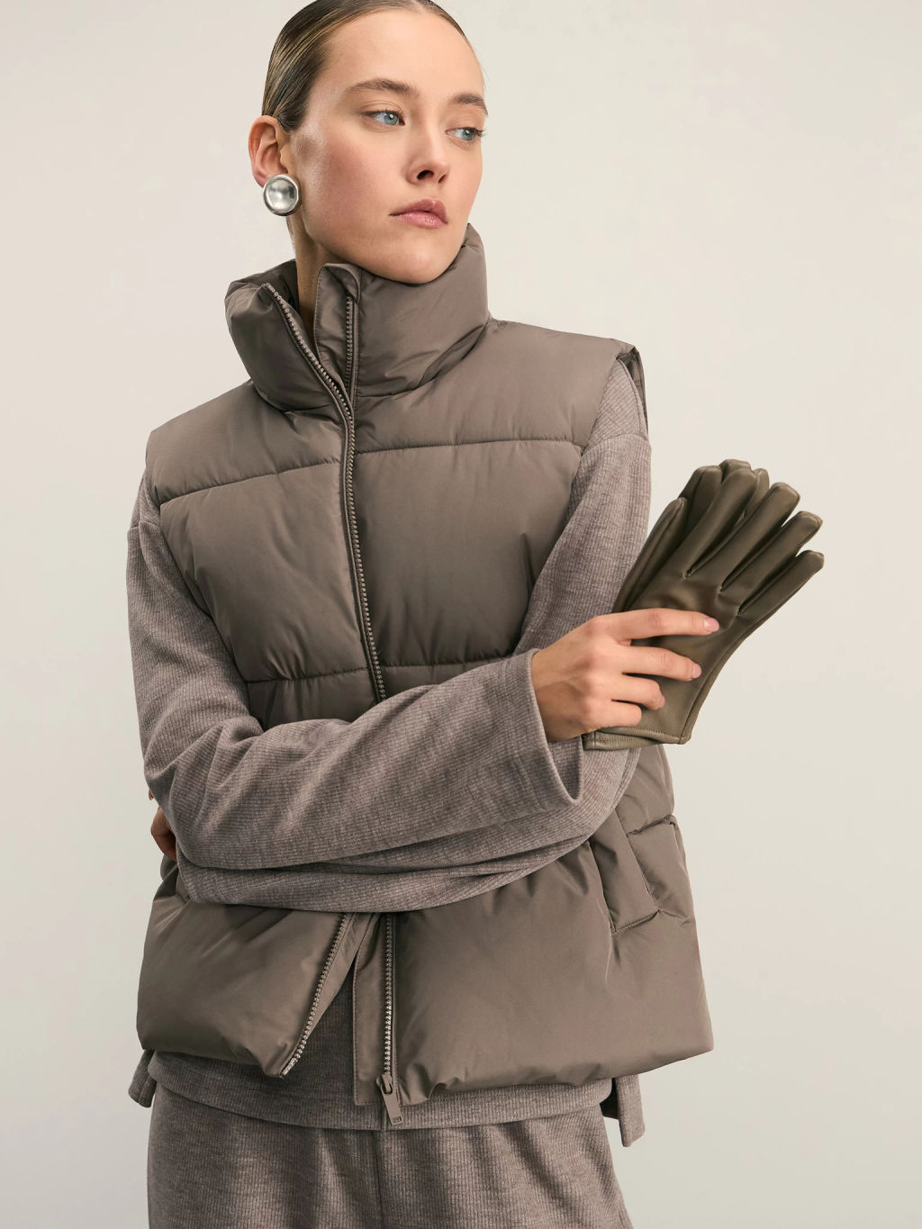 Жилет стеганый утепленный / Zarina  фото 8