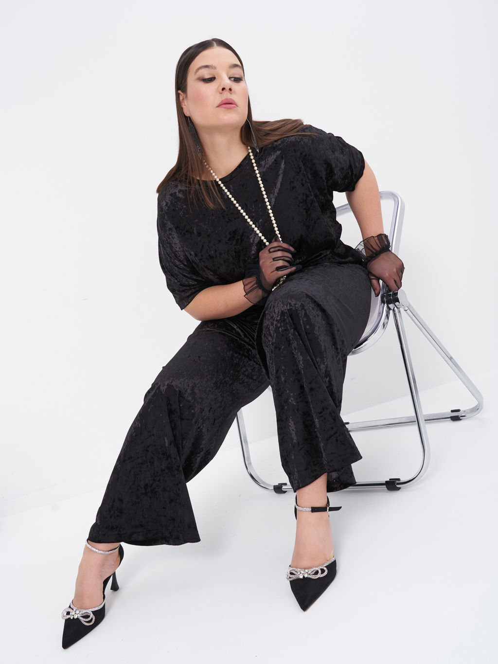 Бархатный костюм KO42911BLK01