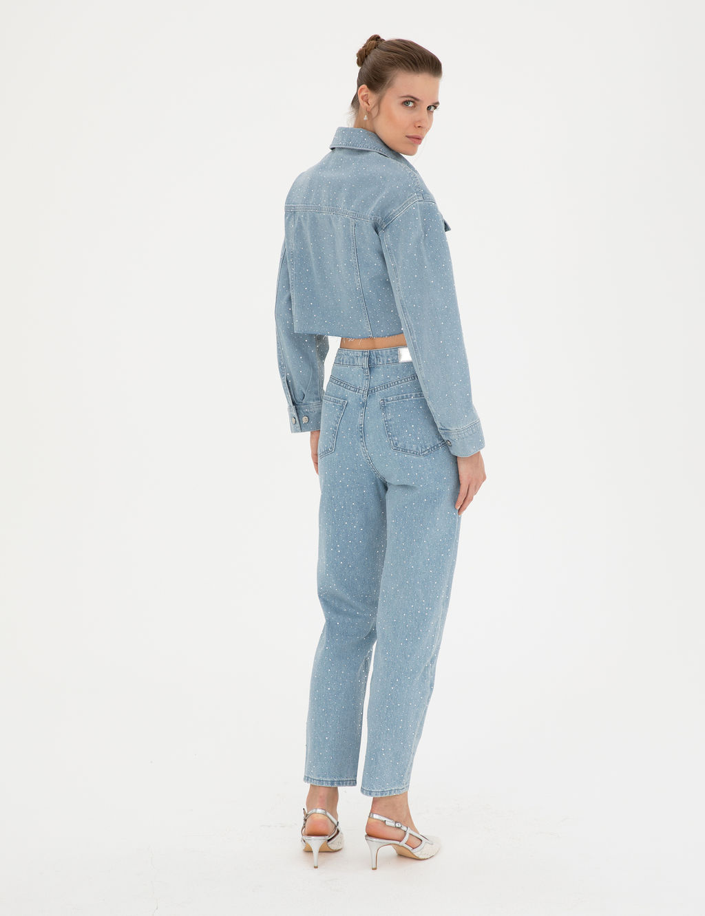 A__k Mavi Parlak Ta_l_ Mom Fit Jean Pantolon
