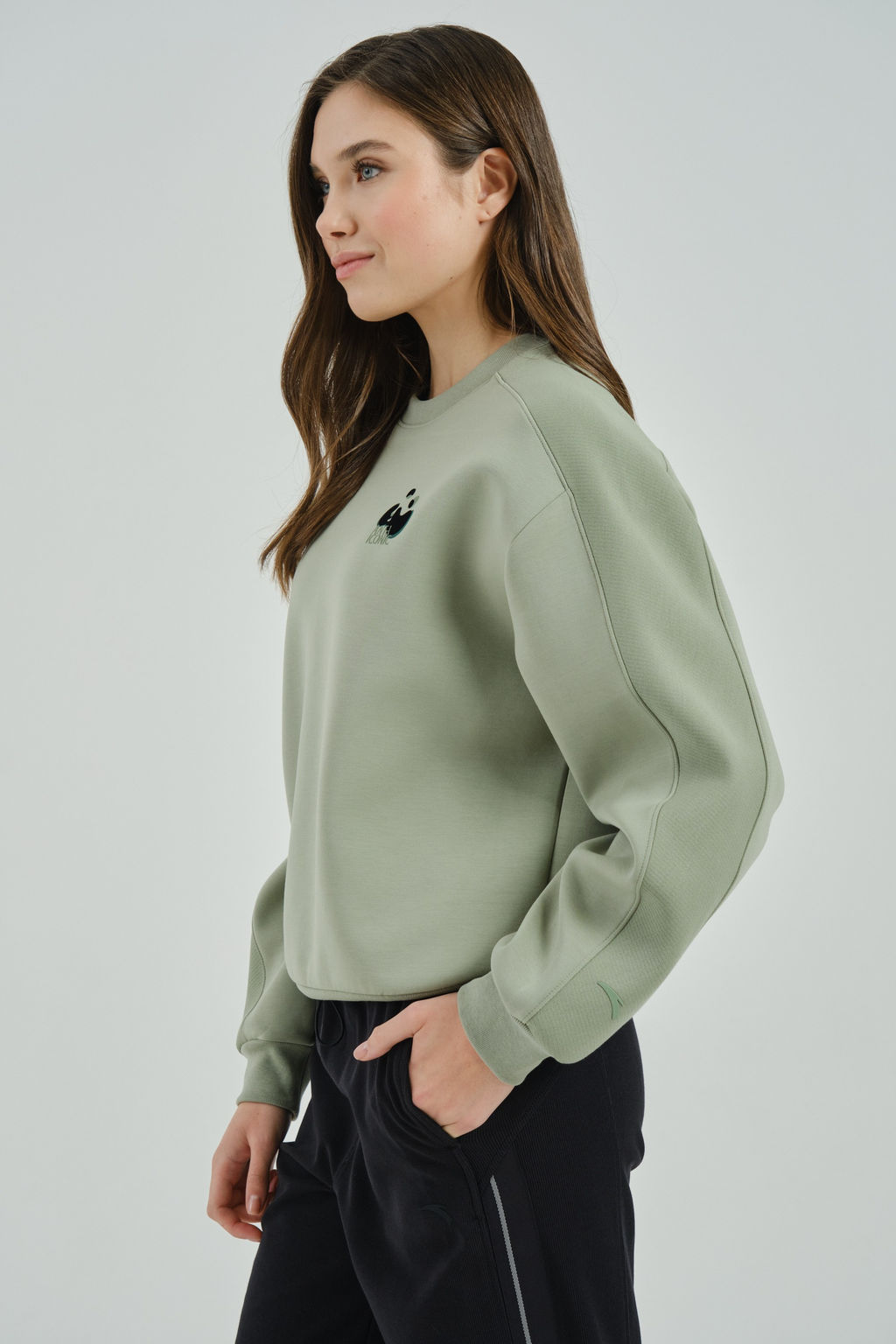 Свитшот Anta фото 3