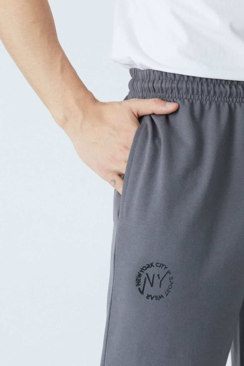 TRENDYOL MAN Fume Regular/Normal Kesim New York Nak?sl? Duz Paca Esofman Alt? TMNSS25EA00007 - Trendyolmilla фото 3