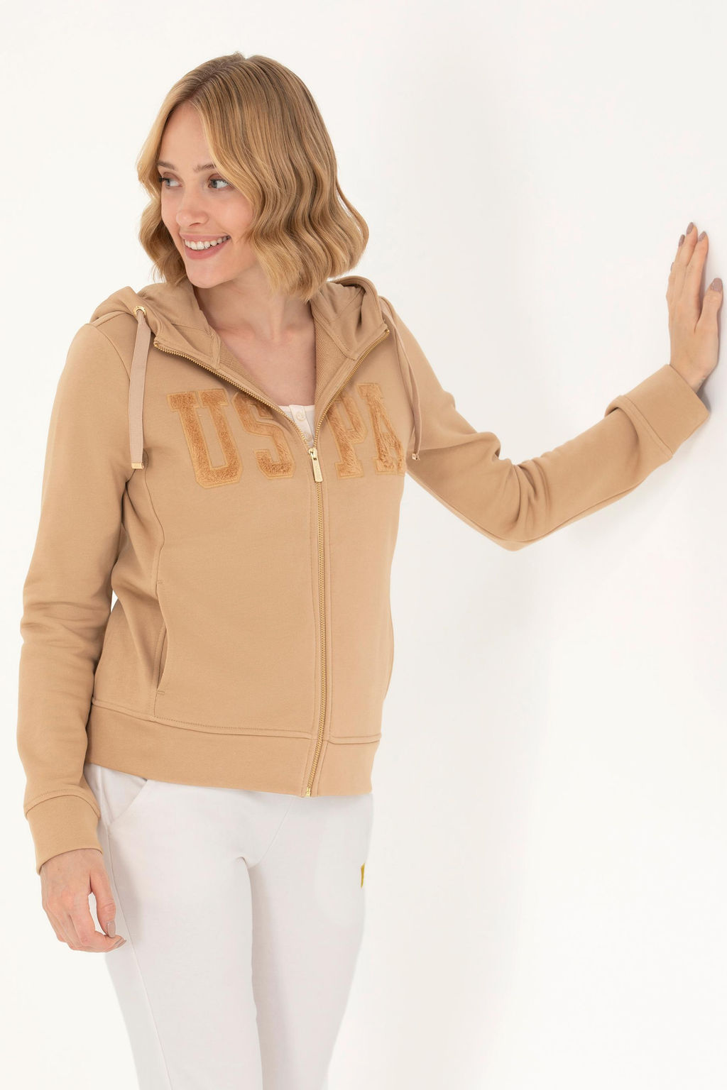 Женская базовая толстовка песочного цвета с капюшоном Неожиданная скидка в корзине - U.s. polo assn фото 10
