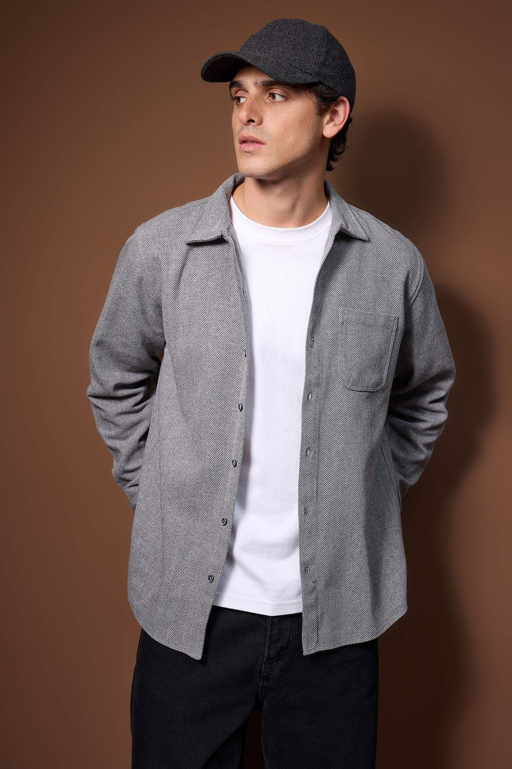 Siyah Regular Erkek Gomlek TMNAW26GO00029 - Trendyolmilla фото 2