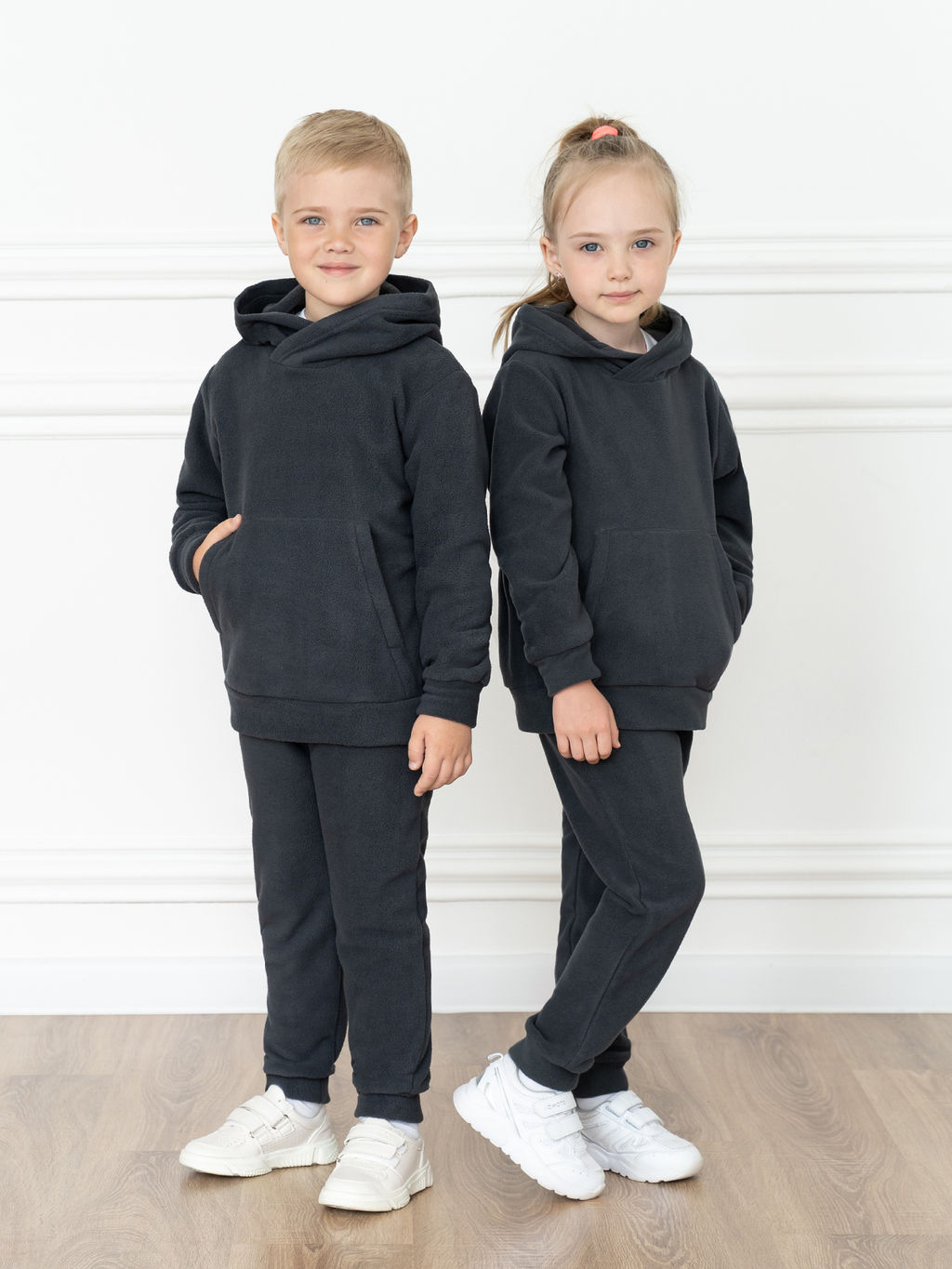 Костюм детский флисовый антрацит 7043г(ш) (104, 56)