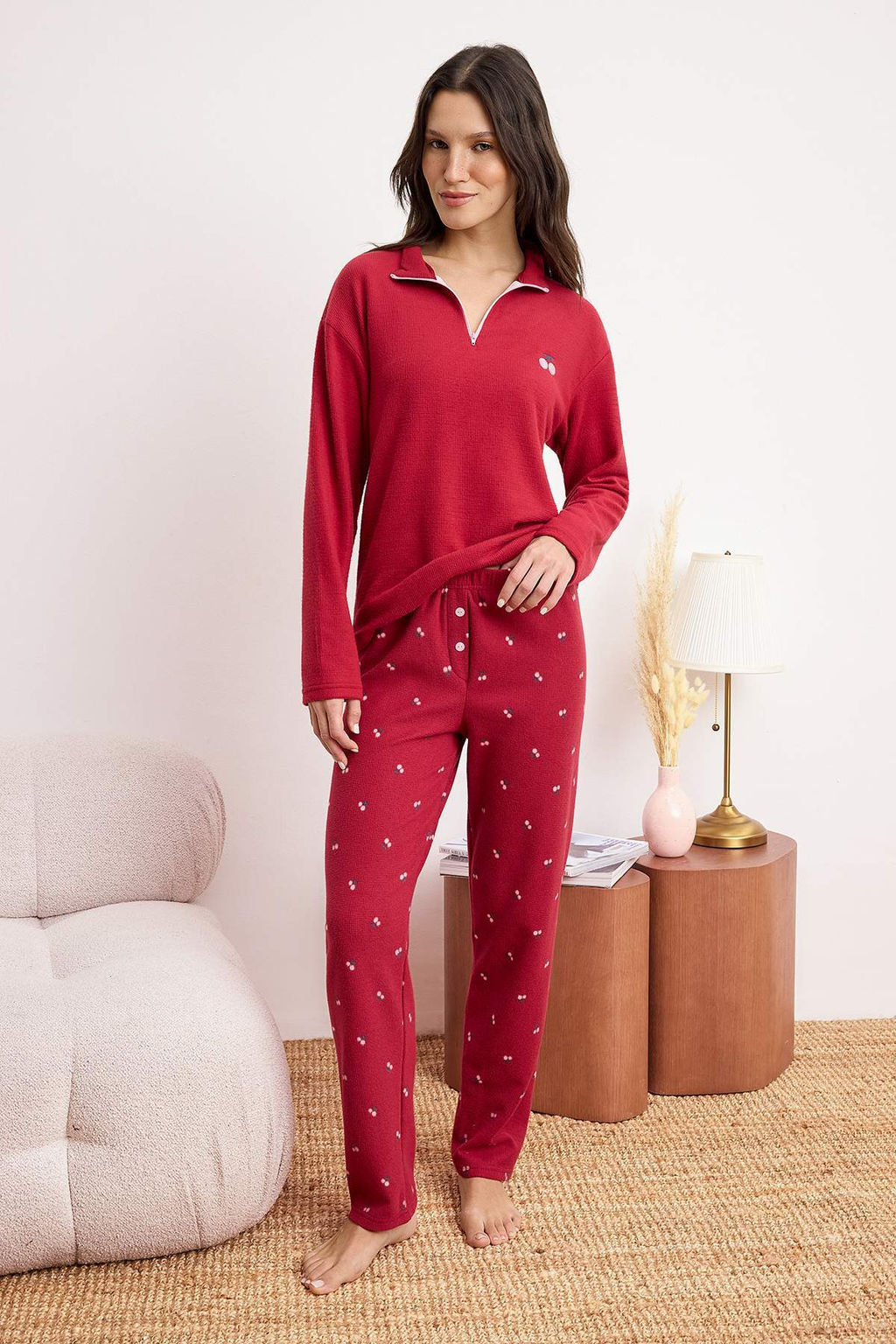 Ekru-K?rm?z? Kirazl? Fermuarl? Yumusak K?sl?k Waffle Orme Pijama Tak?m? THMAW26PT00186 - Trendyolmilla фото 27