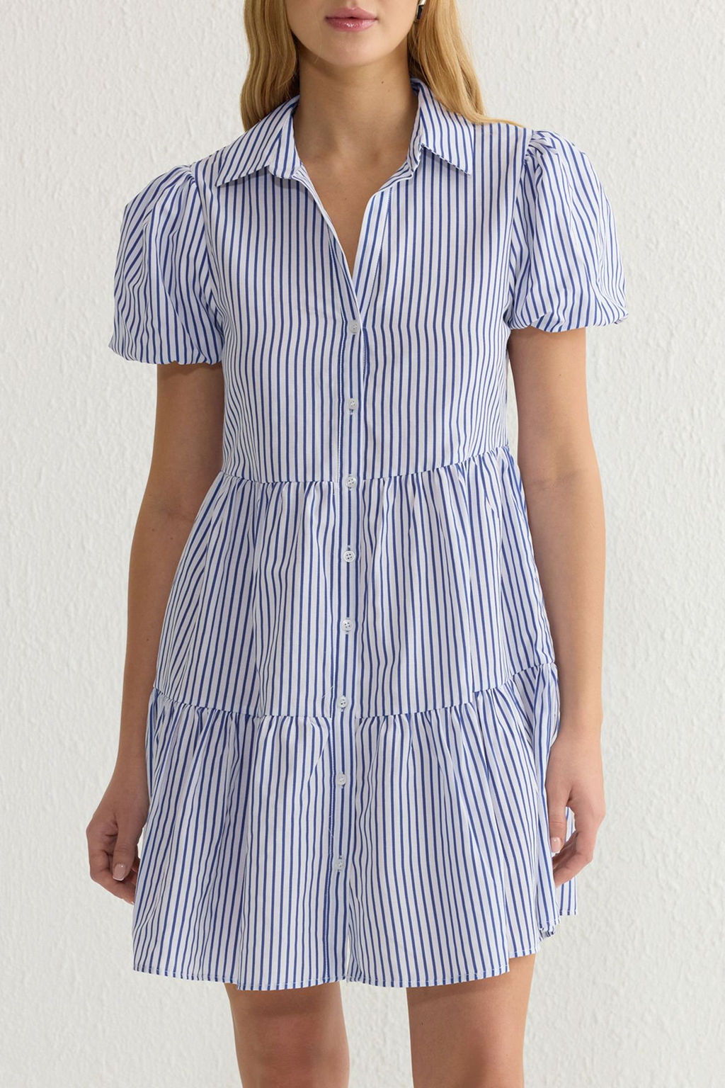 TRENDYOLMILLA Ekru Cizgili Mini Poplin Dokuma Gomlek Elbise TWOSS25EL00024  фото 5