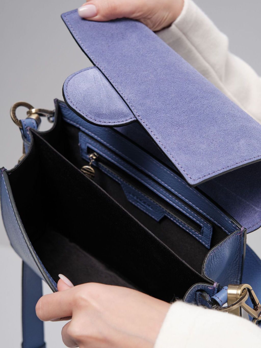 Сумка через плечо Deboro 30574 сиреневый закат