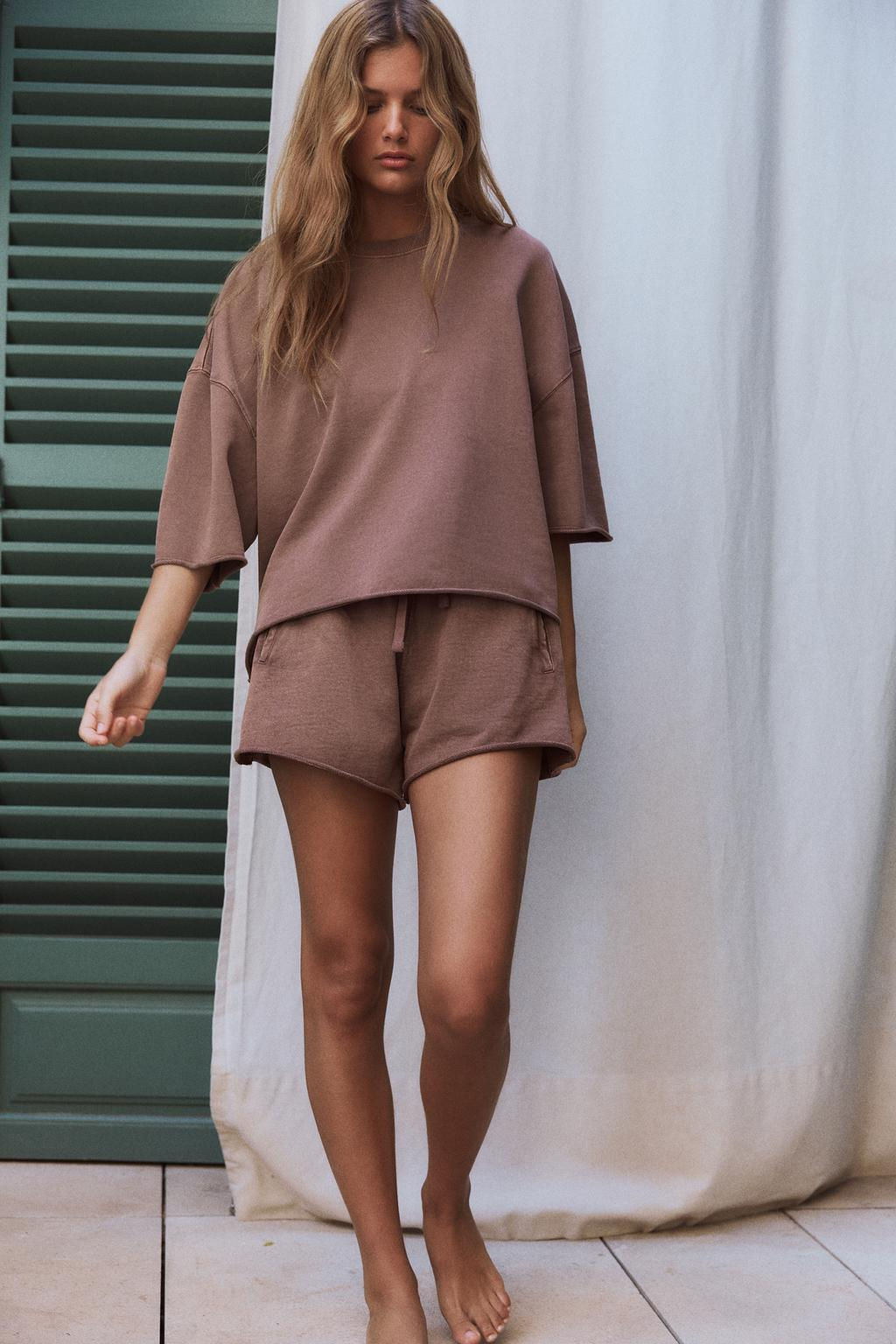 SHORT SLEEVE RIBBED PLUSH SWEATSHIRT