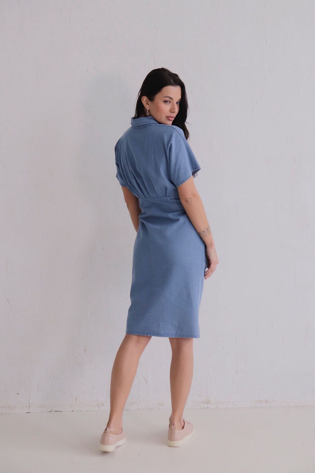 12147 Платье-рубашка джинсовое - Martichelli фото 17