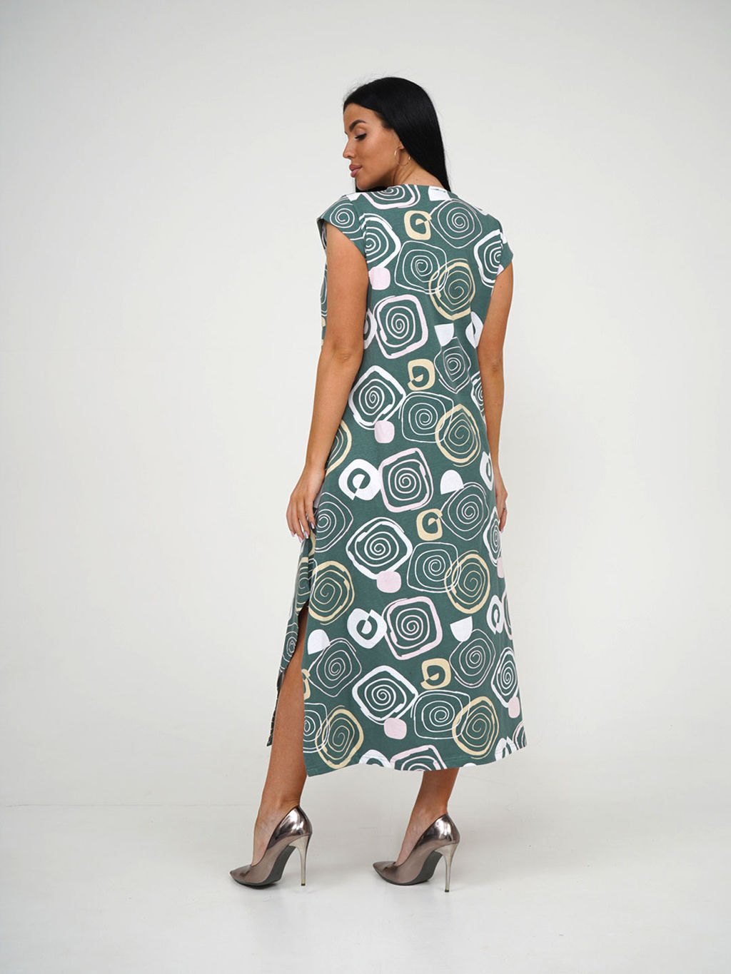 Платье женское, цвет зеленый