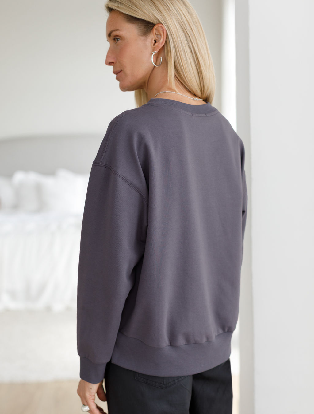 D49.072 Джемпер женский т.серый_life_is_now