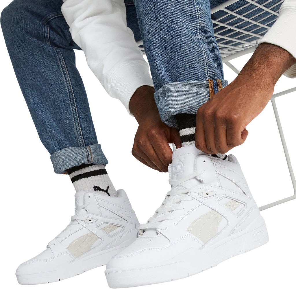 Кроссовки взрослые