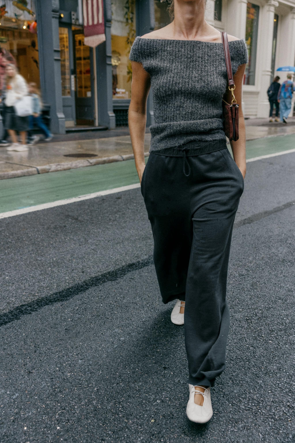 WASHED EFFECT CONTRAST TROUSERS - Zara фото 2