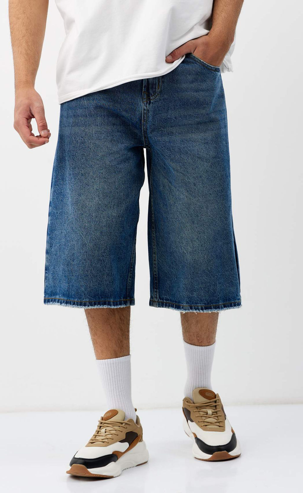 Шорты F511-09-302 m.blue