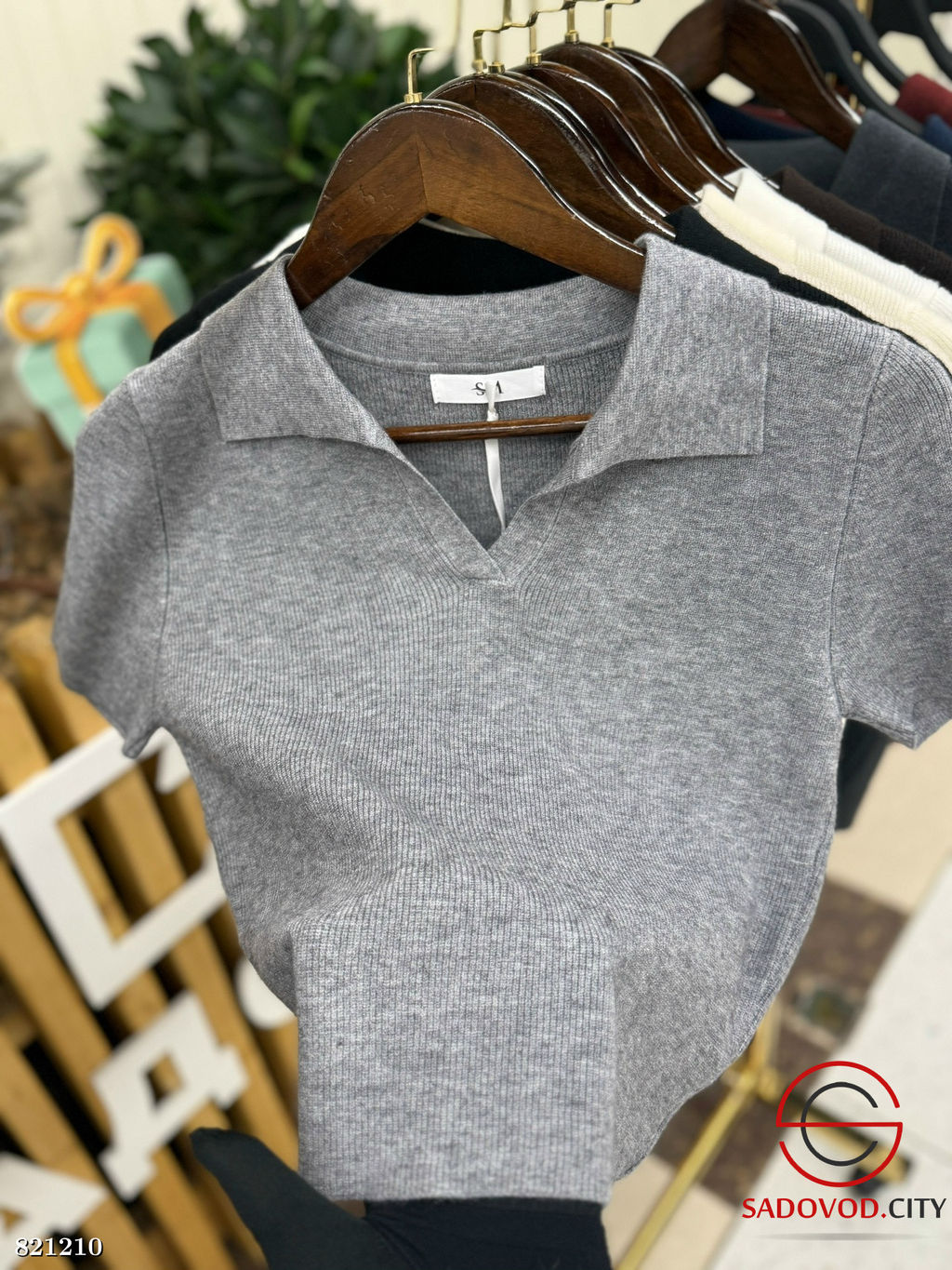 Футболка женская однотонная