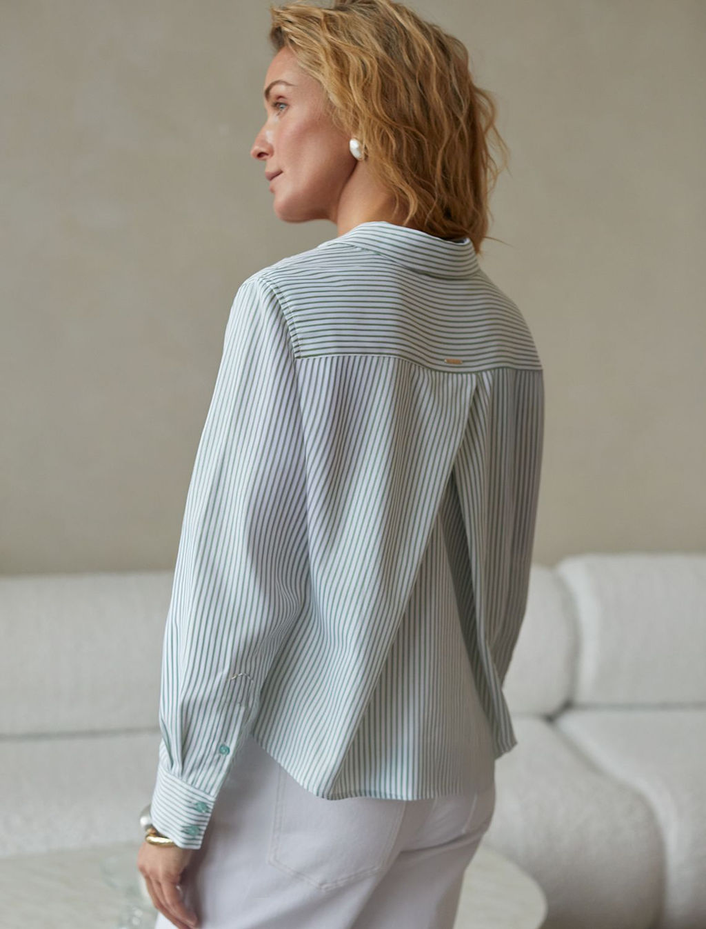 Укороченная блузка в полоску из эластичного хлопка - Vilatte фото 2