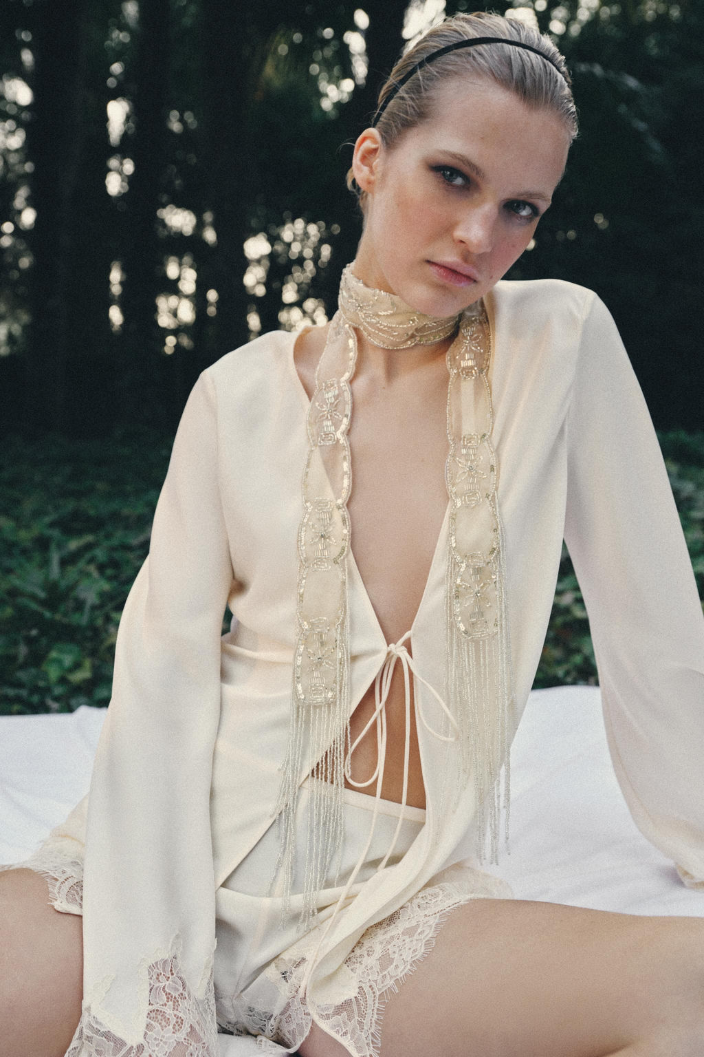 PA?UELO FOULARD ABALORIOS LENTEJUELAS / Marfil