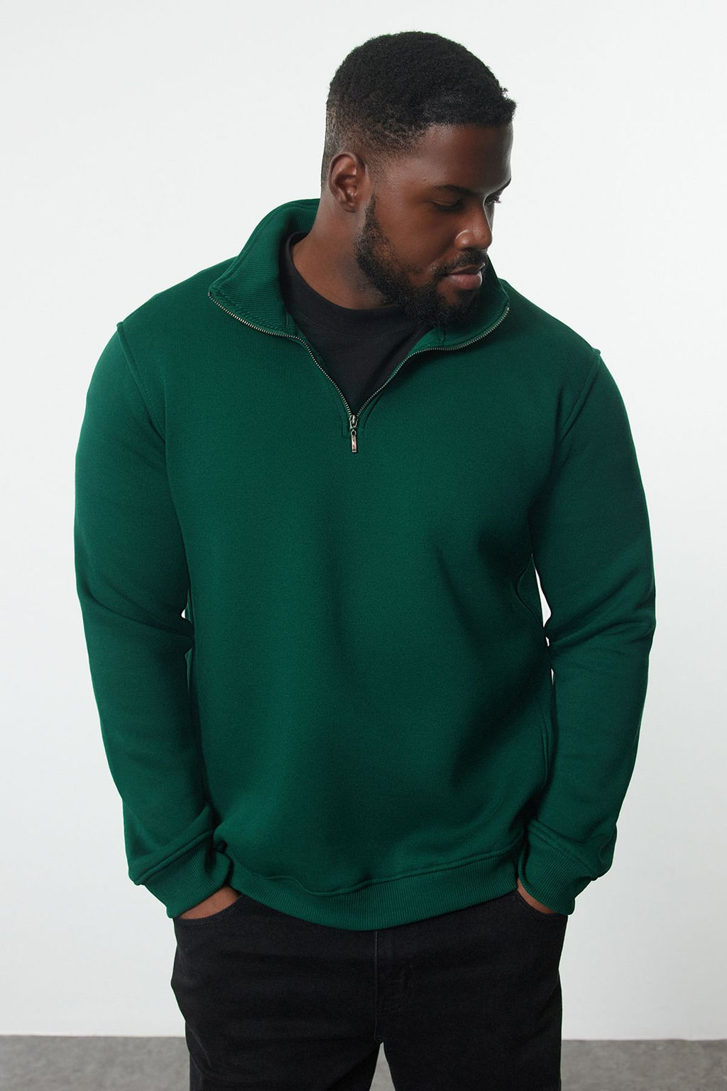 TRENDYOL MAN Yesil Buyuk Beden Oversize/Normal Kesim Dik Yaka Fermuarl? Ici Polarl? Sweatshirt TMNAW24AO00024
