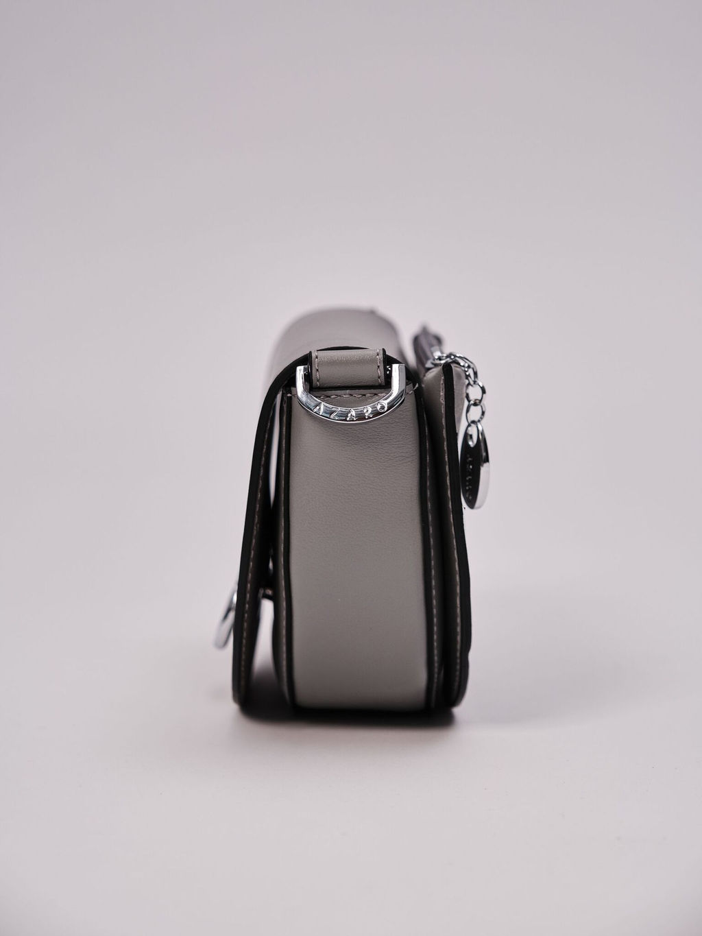 Сумка кожаная на плечо Azaro 31032 нельсон/серый