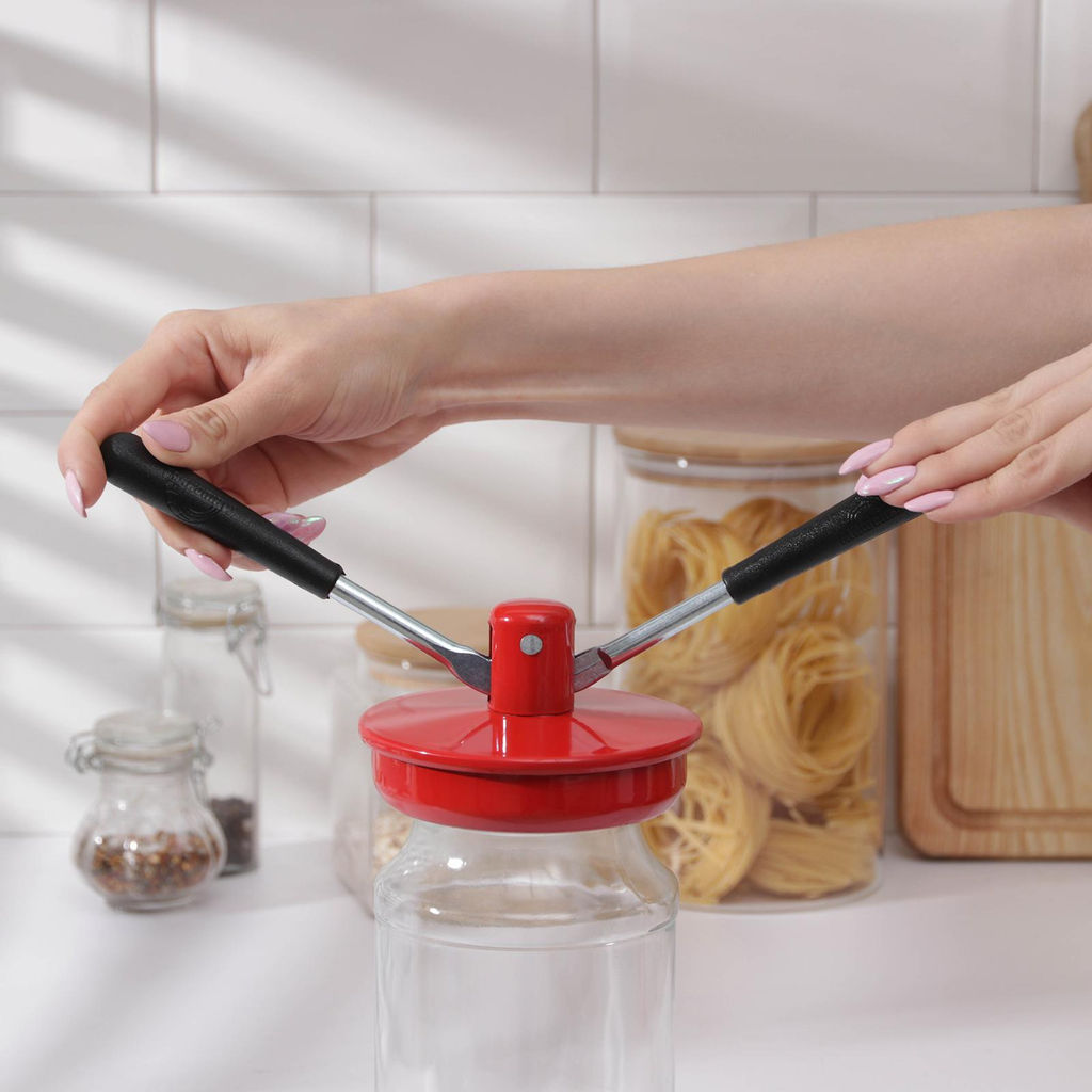 Закаточ.машинка "Машенька" Эльбор г.Боровичи автомат (пресс верт., обжимного дейст) 800гр, в мешке