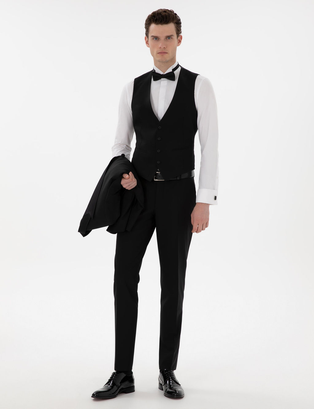 Смокинг Pierre Cardin Ex Slim Fit с жилетом черный