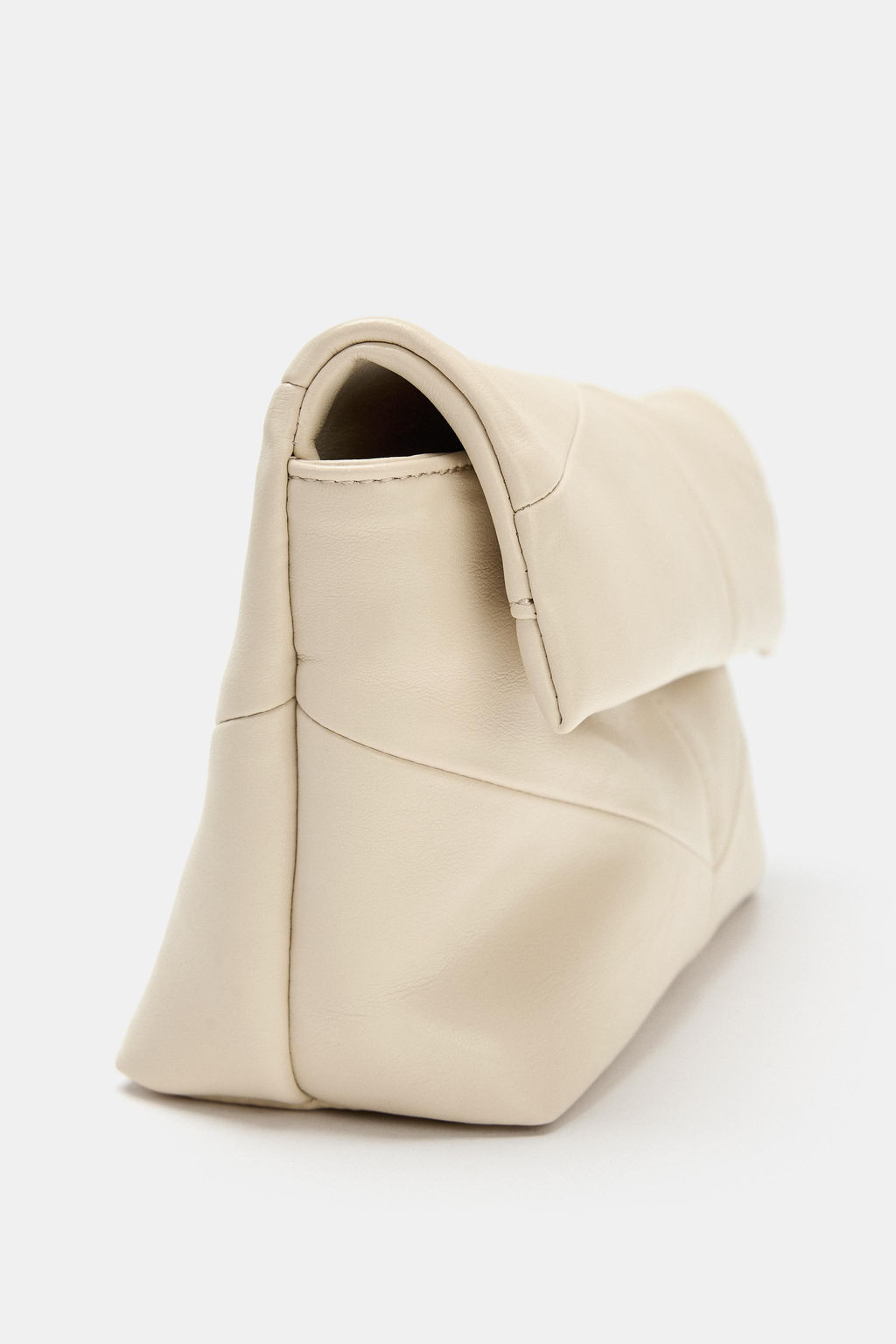 BOLSO SOBRE ACOLCHADO / Crudo - Zara фото 6