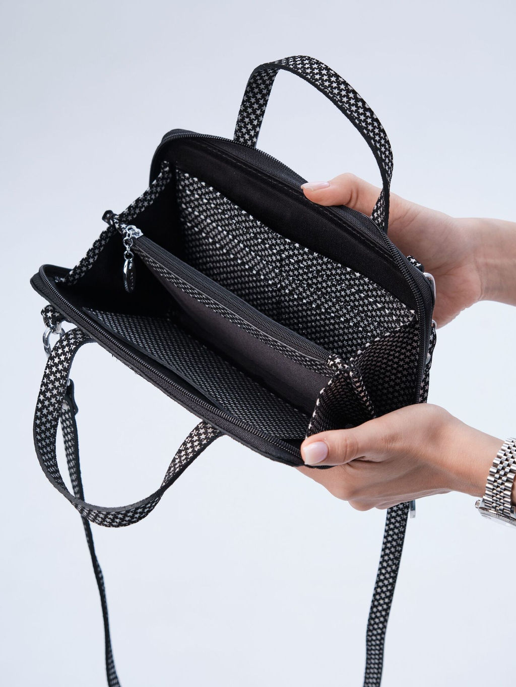 Сумка кожаная Azaro 30850 черный-звезды