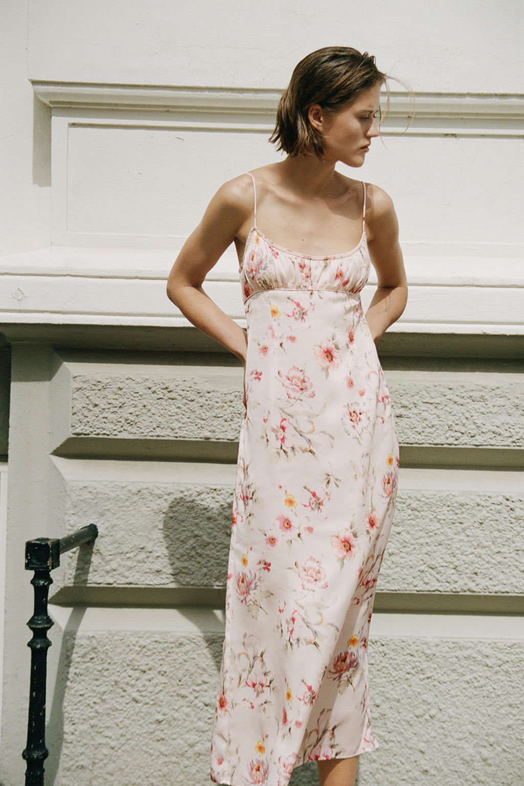 Vestido estampado con tirantes espagueti - H&m фото 2