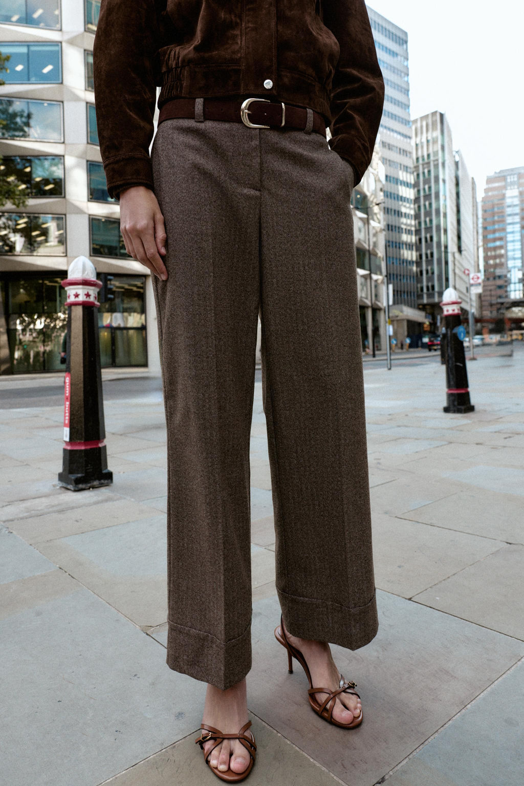 HERRINGBONE TROUSERS WITH BELT - Zara фото 11