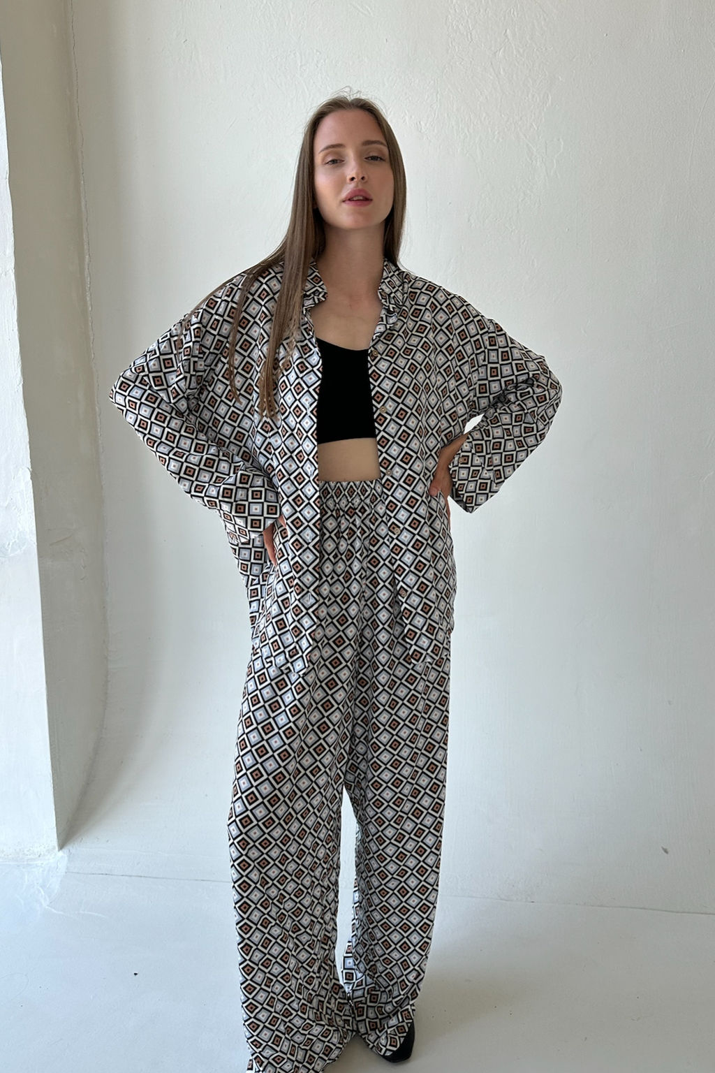 Костюм женский SET001/13/Серый, черный, белый - M&G all natural фото 3