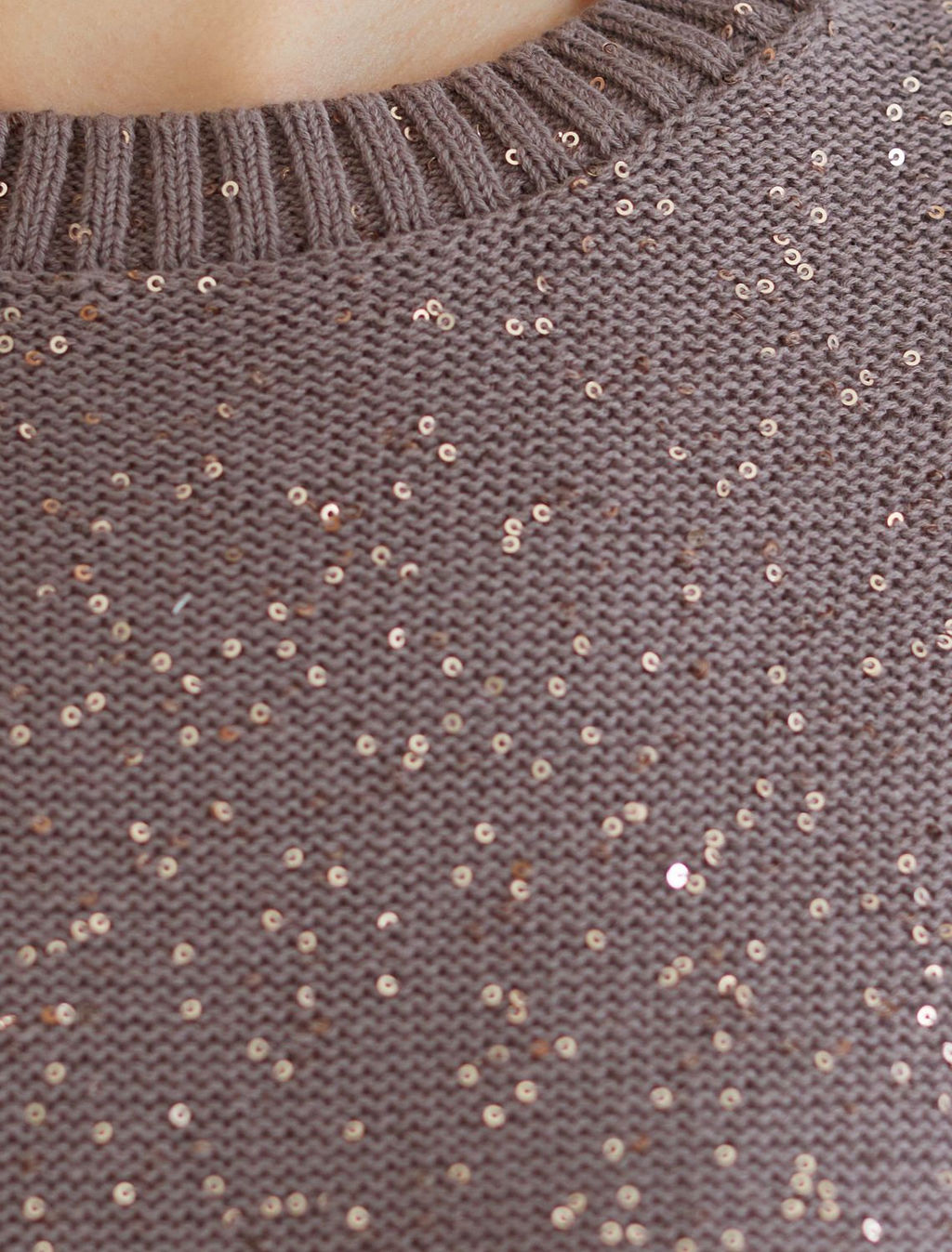 Платье вязаное из хлопковой пряжи с пайетками - Vilatte фото 4