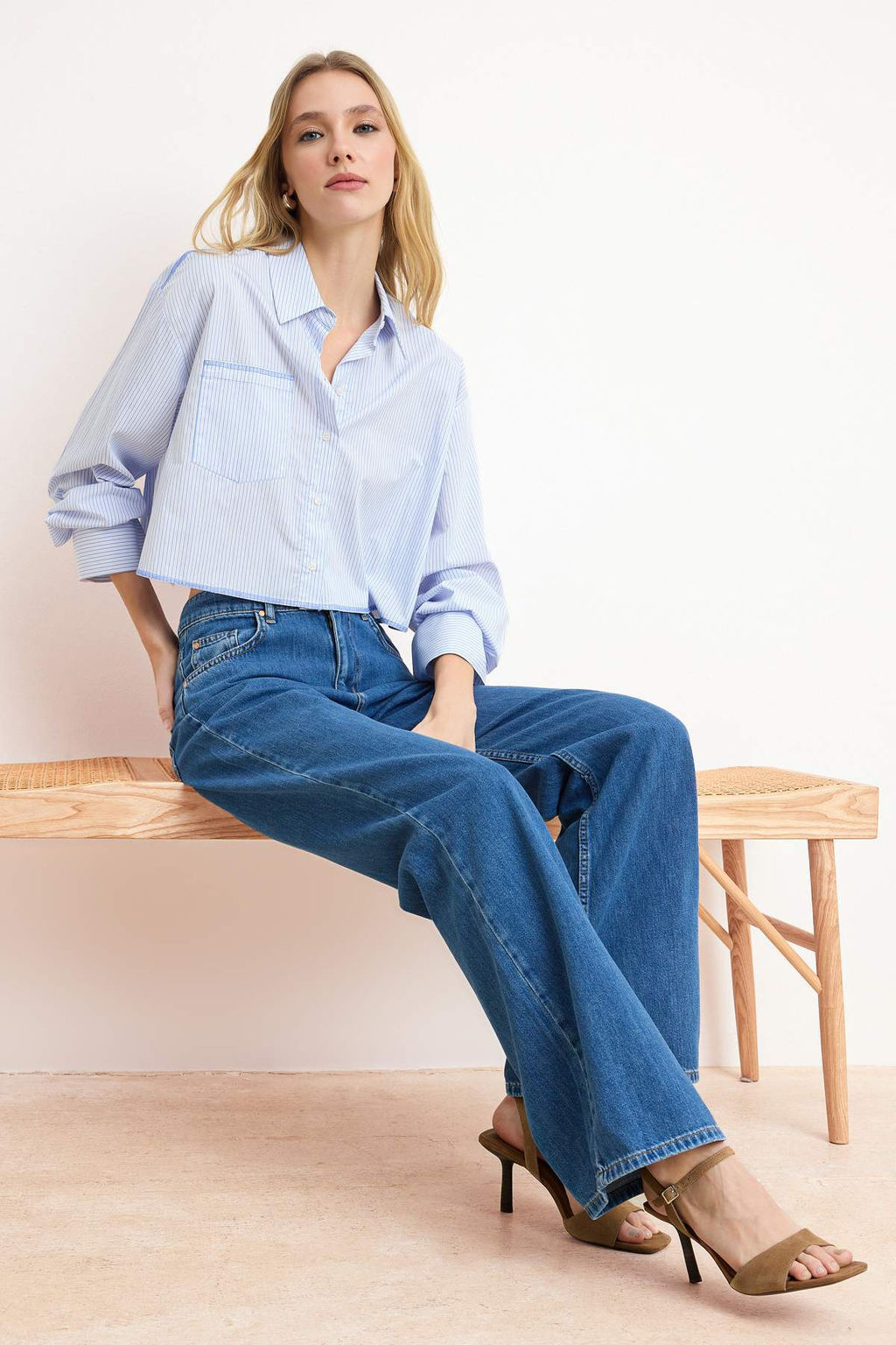 Gri DOKUMLU Yuksek Bel MEVSIMLIK %100 Pamuk Uzun Boy Wide Leg Jeans TWOSS26JE00127 - Trendyolmilla фото 4